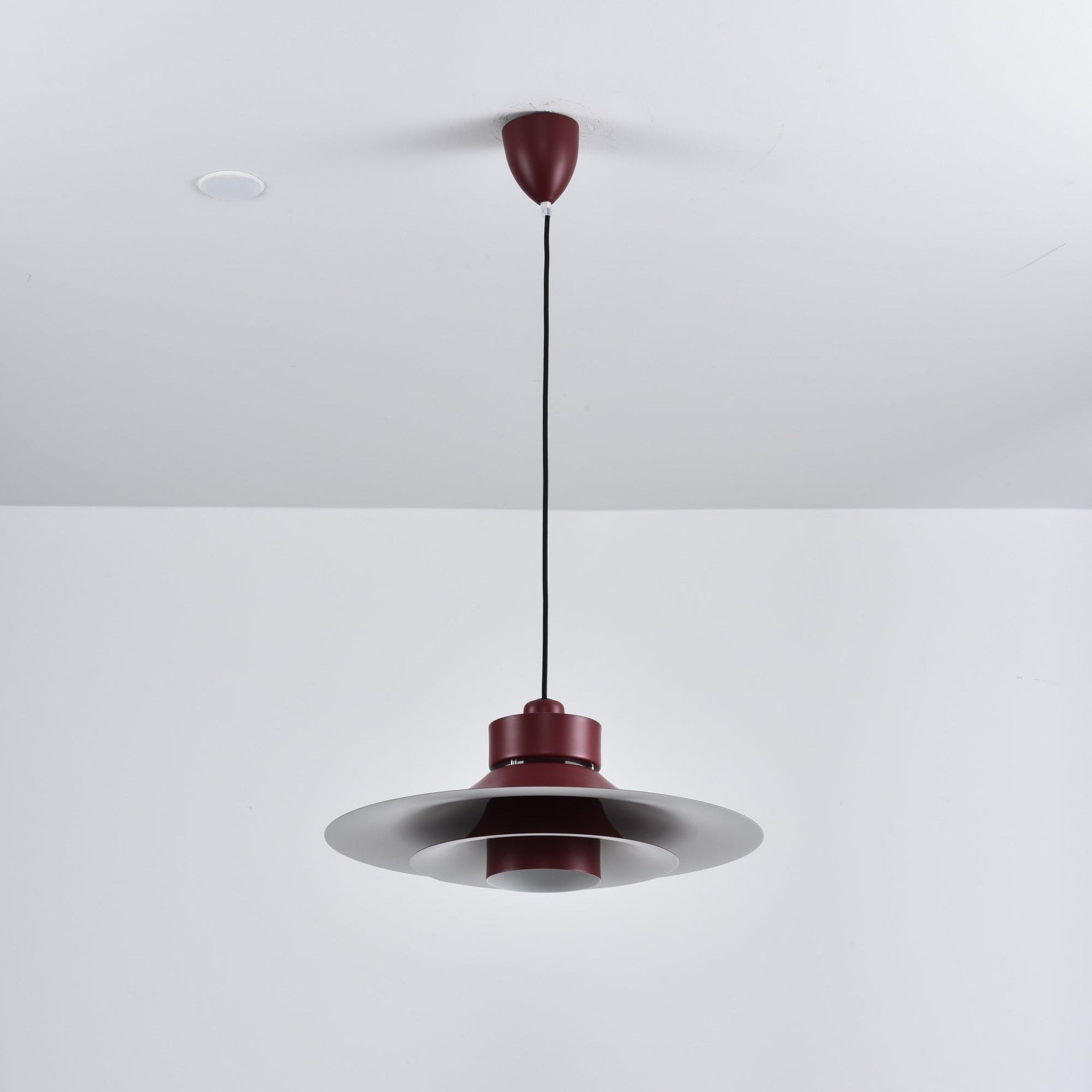Sadie Minimalist Metal Pendant Lamp - Lamp Outdoor