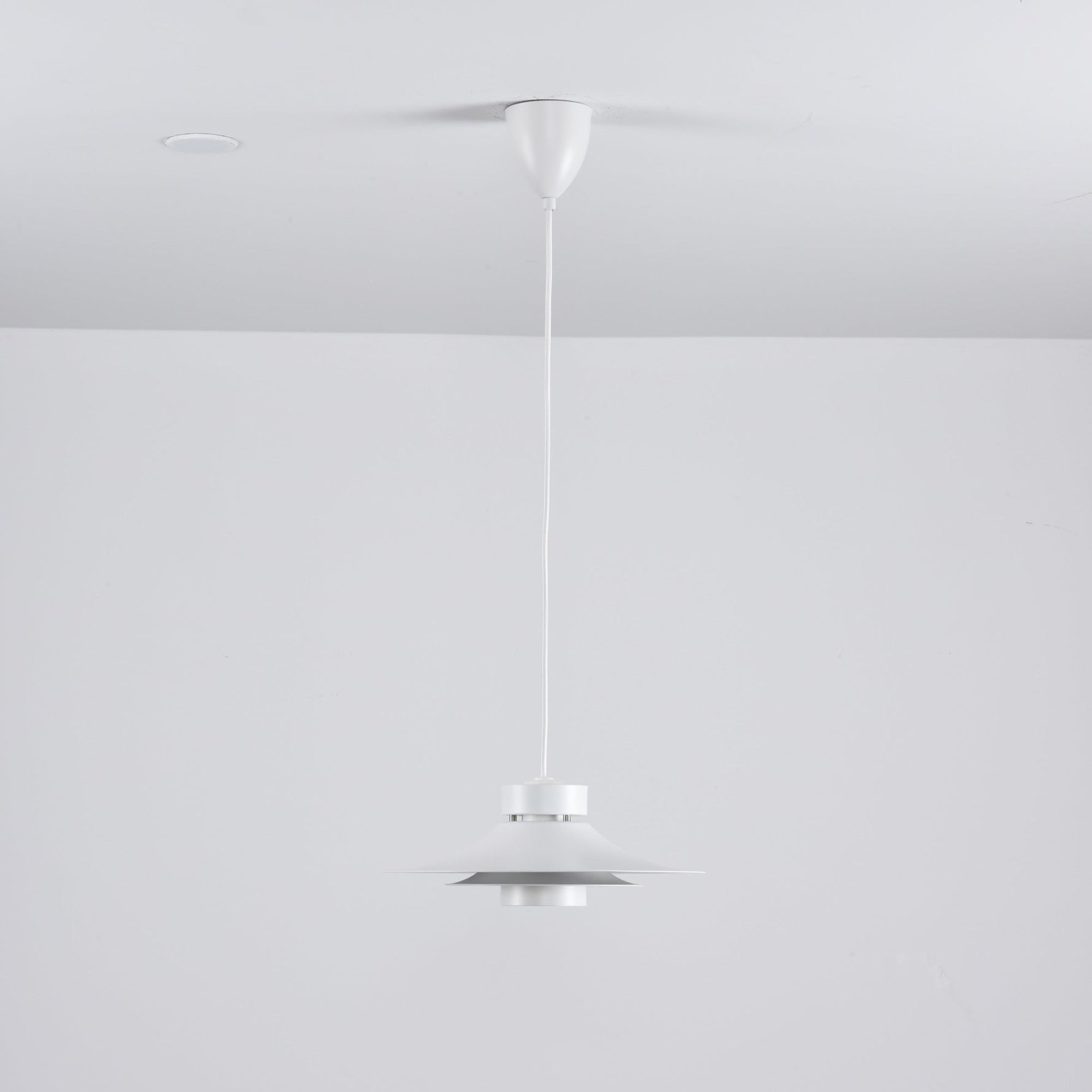 Sadie Minimalist Metal Pendant Lamp - Lamp Outdoor