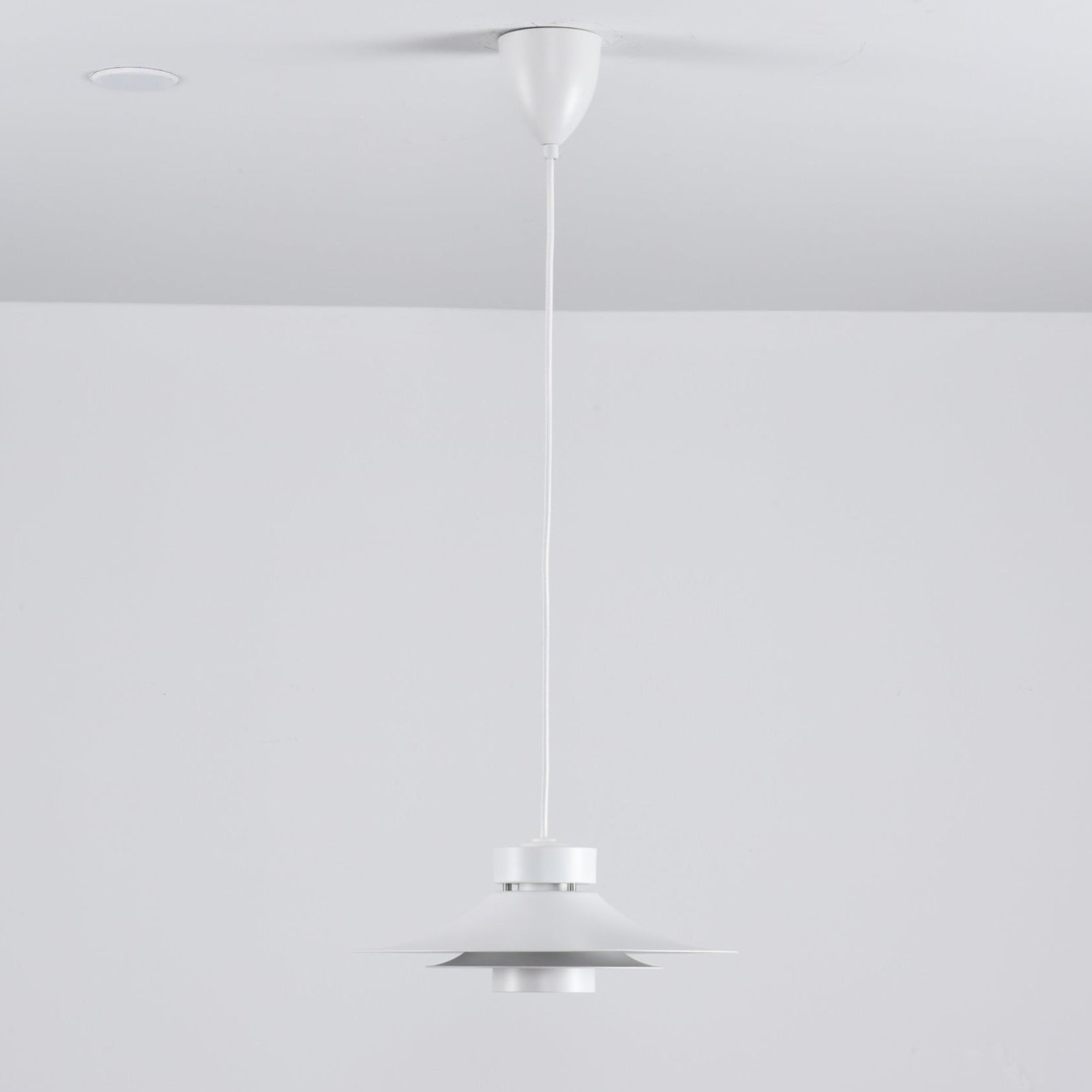 Sadie Minimalist Metal Pendant Lamp - Lamp Outdoor