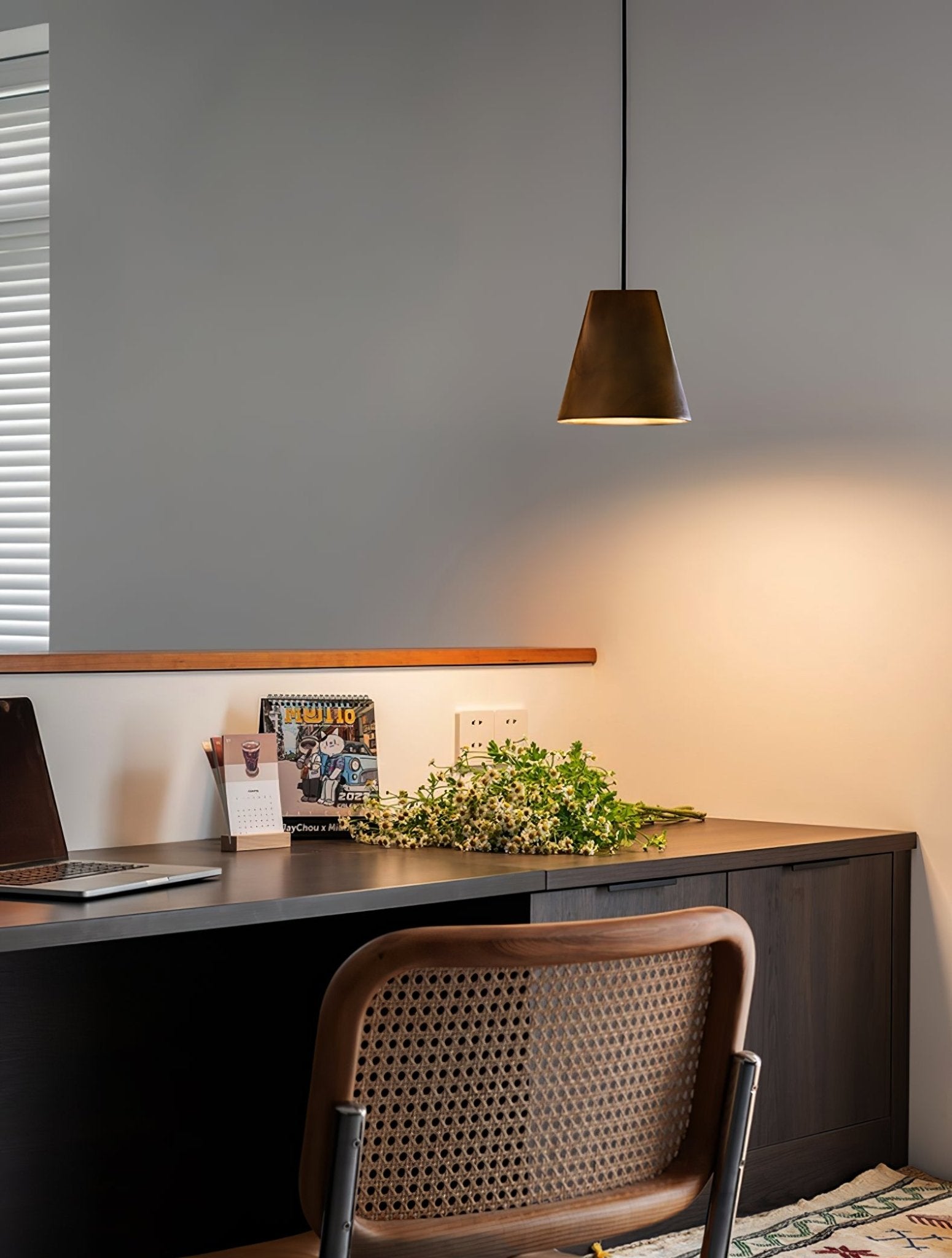 Vetra Rustic Wood Pendant Light - Lamp Outdoor