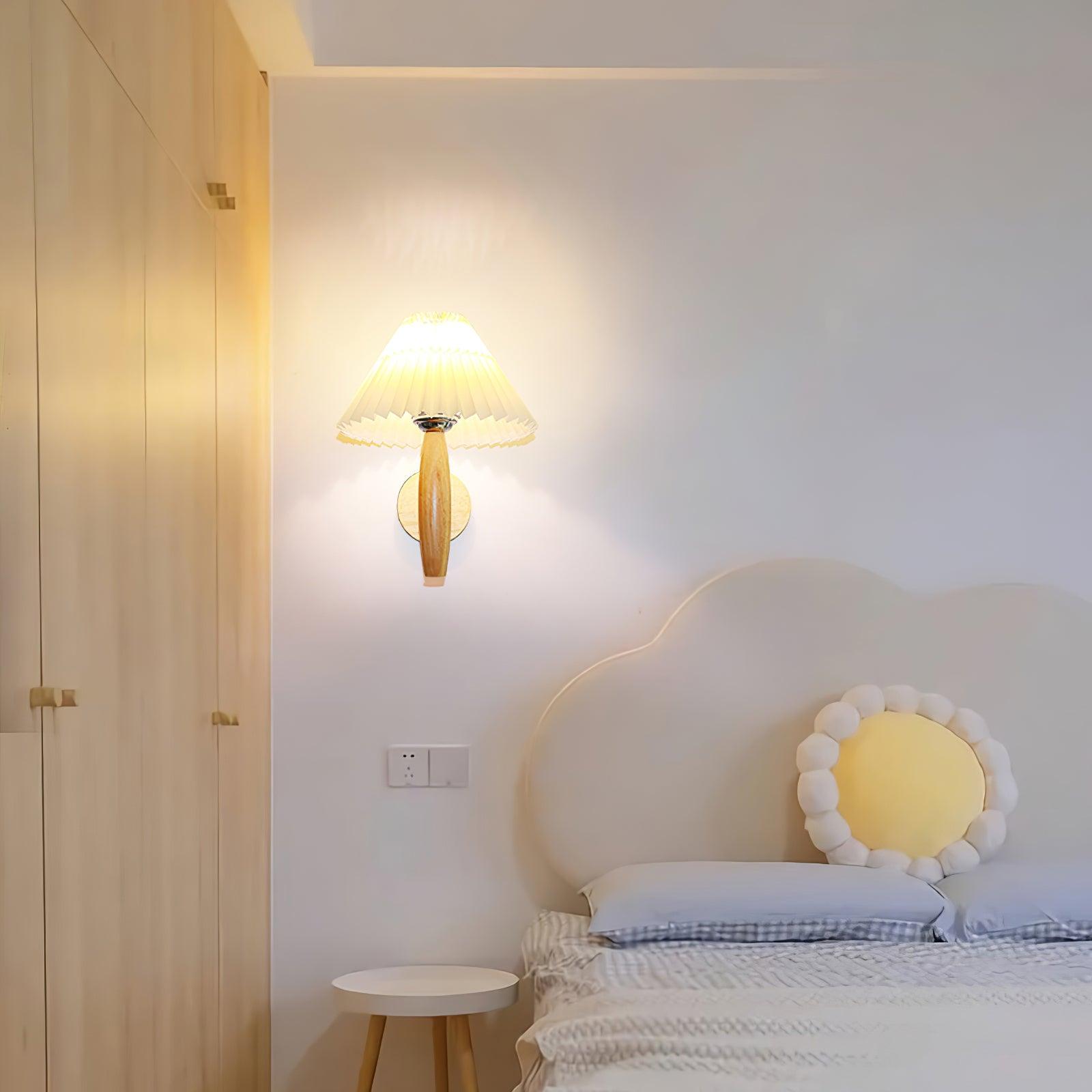 Lincoln Modern Wood Wall Lamp - Lamp Outdoor