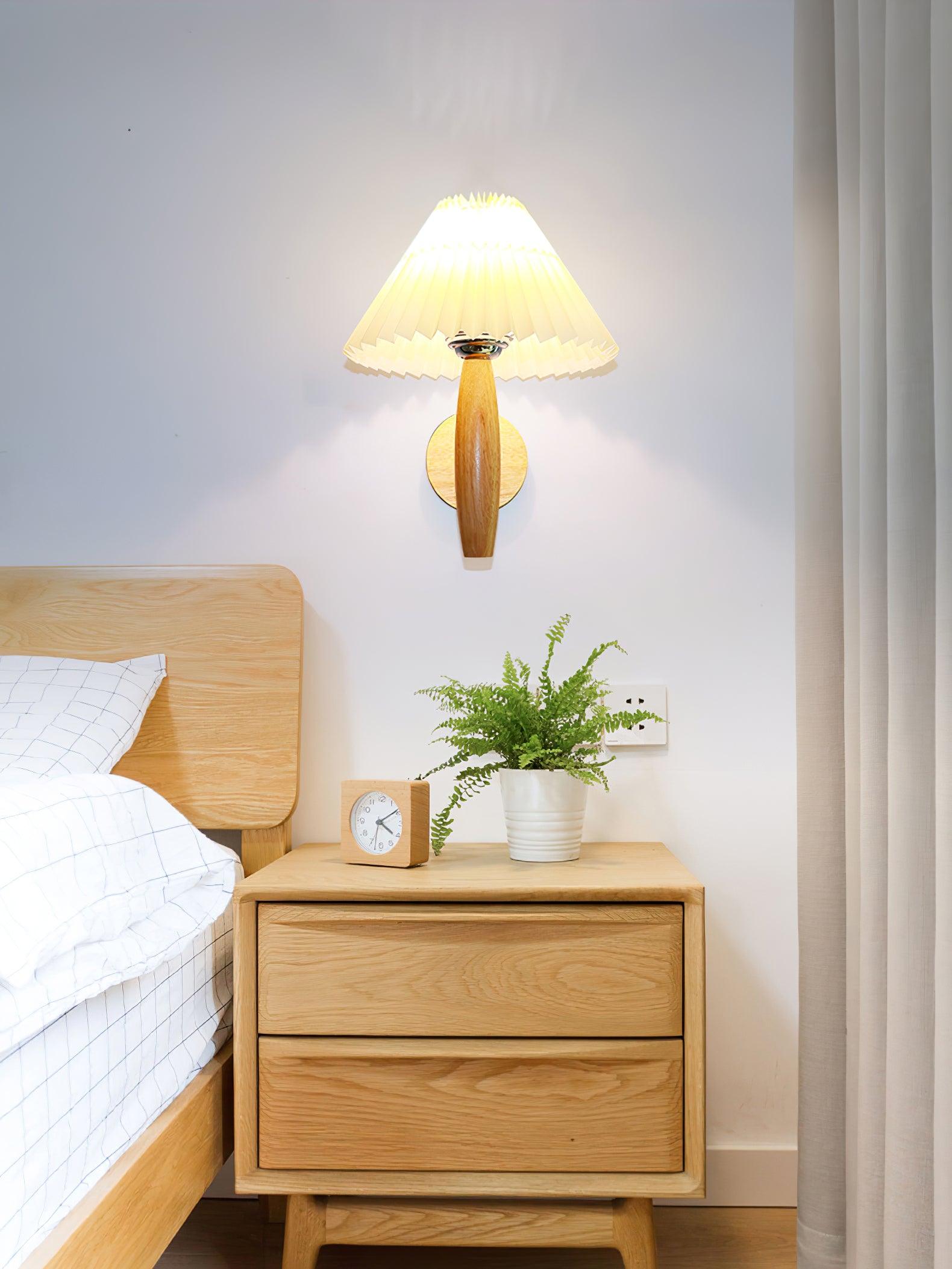 Lincoln Modern Wood Wall Lamp - Lamp Outdoor