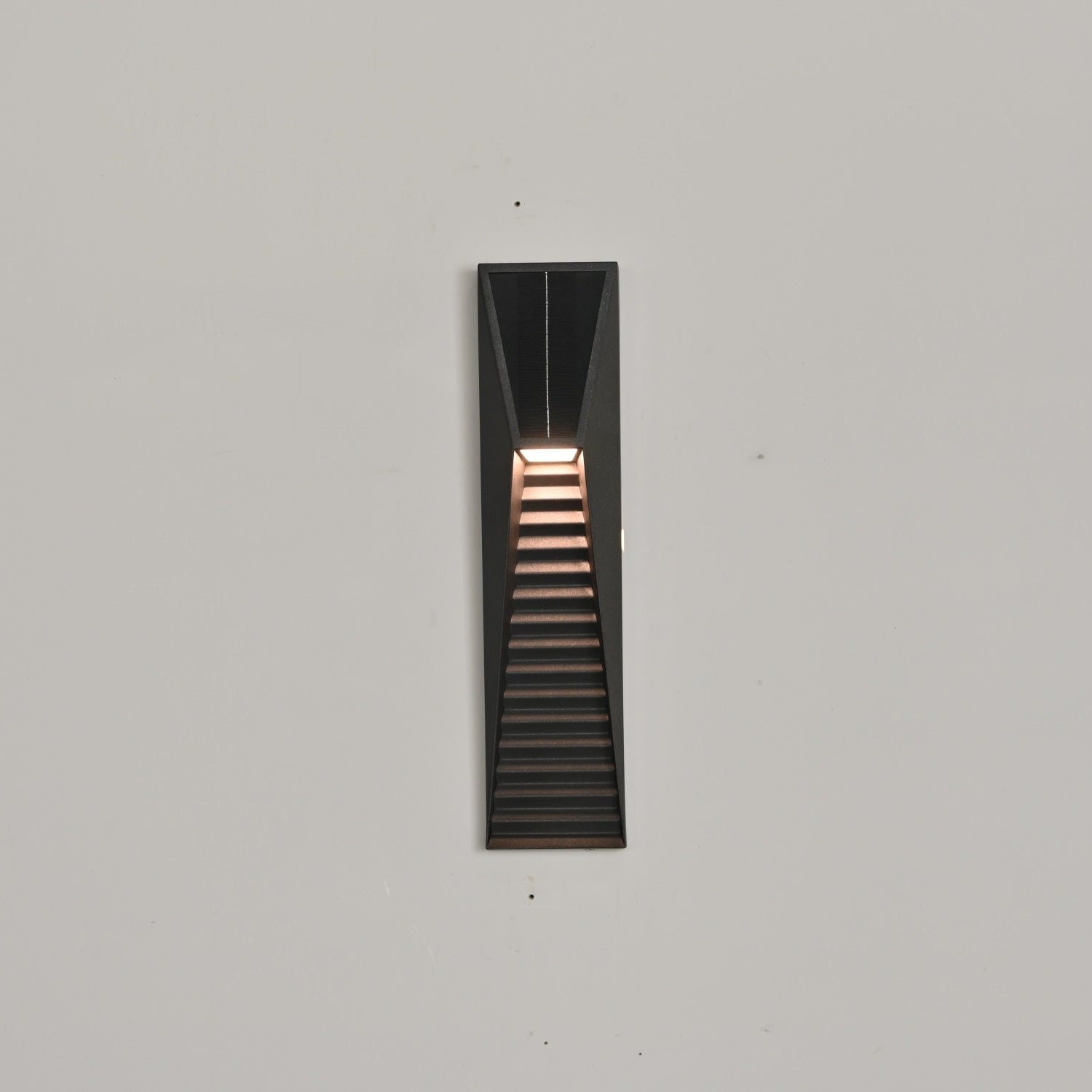 Obsidian Path Solar Outdoor Wall Light - Lamp Outdoor