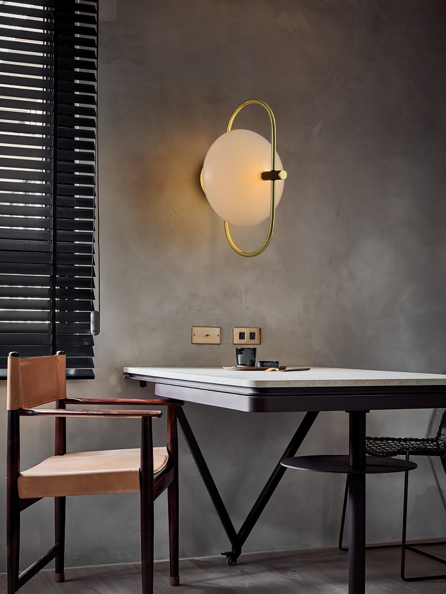 Madison Minimalist Metal Wall Lamp - Lamp Outdoor