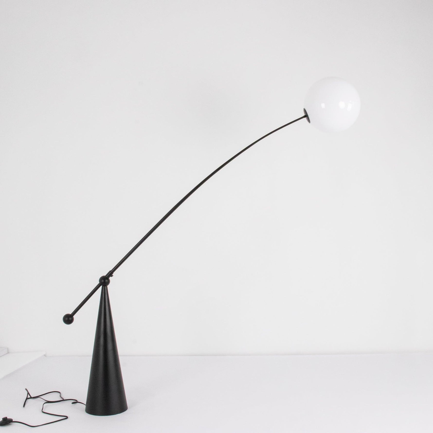 Opal Arc Floor Lamp - Lamp Outdoor