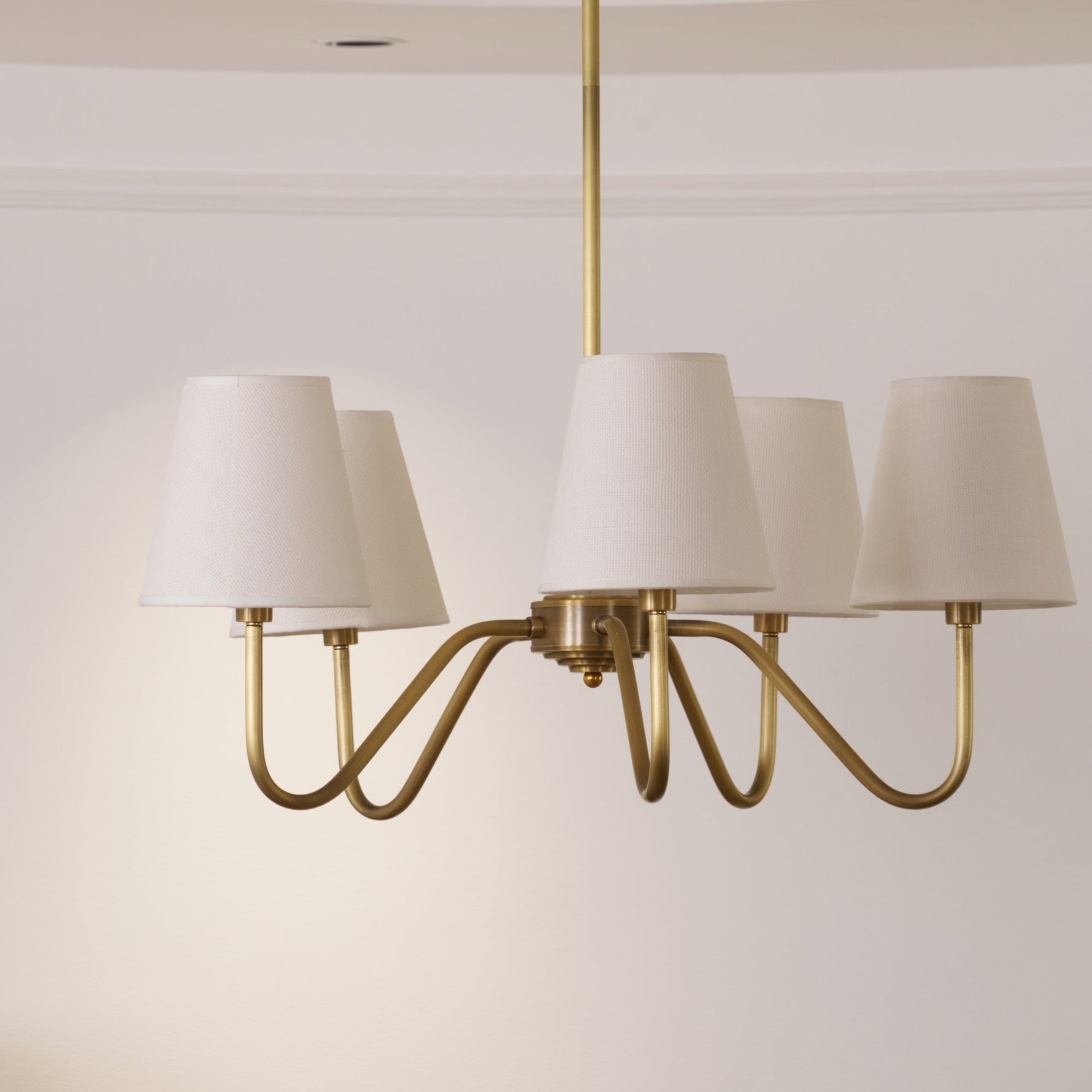 Opaluxe Brass Chandelier - Lamp Outdoor