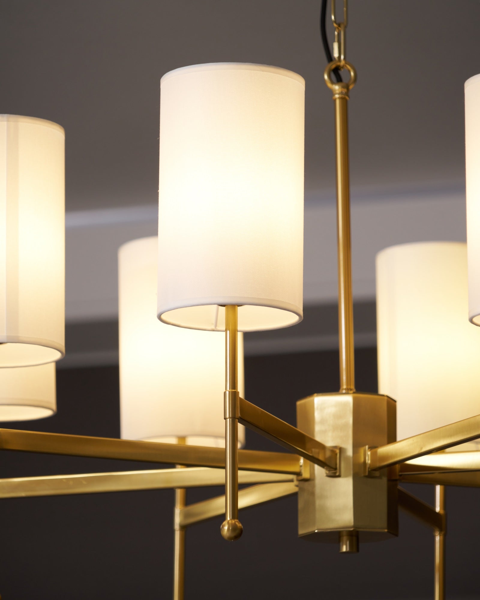 Brilliancess Brass Chandelier - Lamp Outdoor