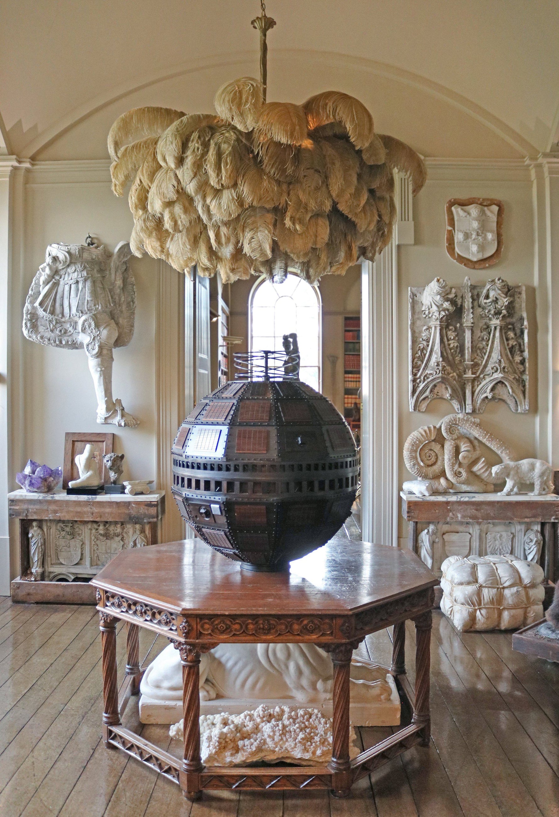 Ostrich Feather Chandelier - Lamp Outdoor