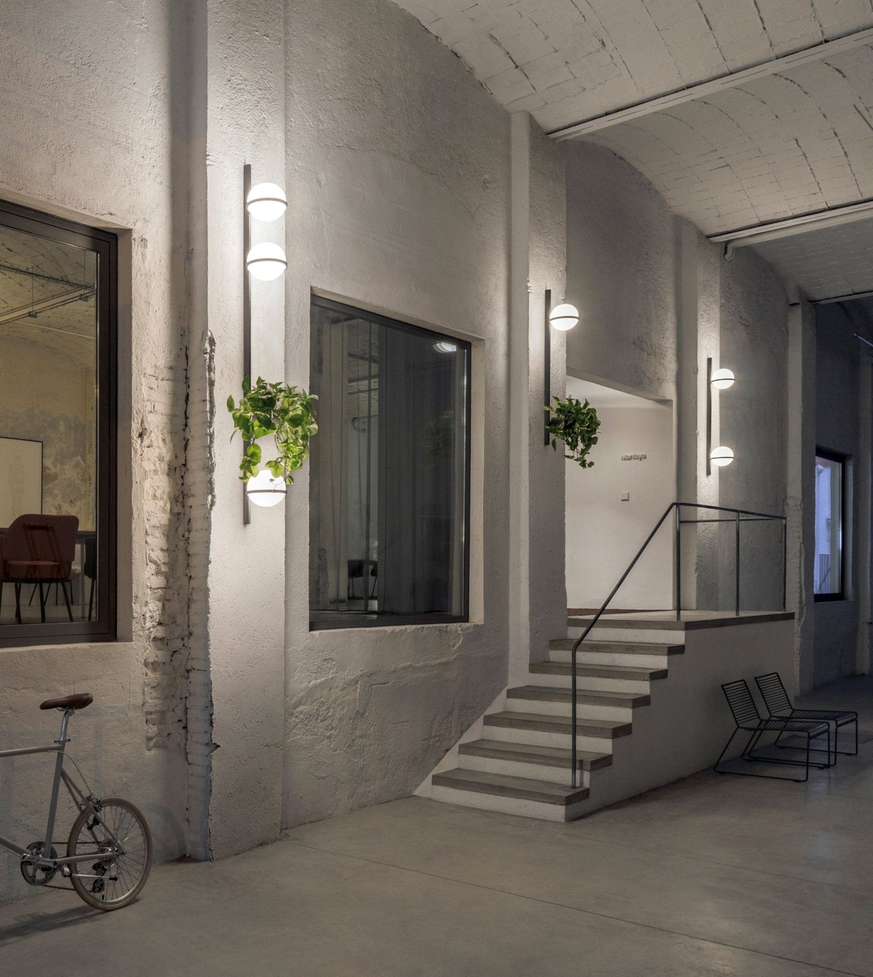 Solstice Wall Light - Lamp Outdoor