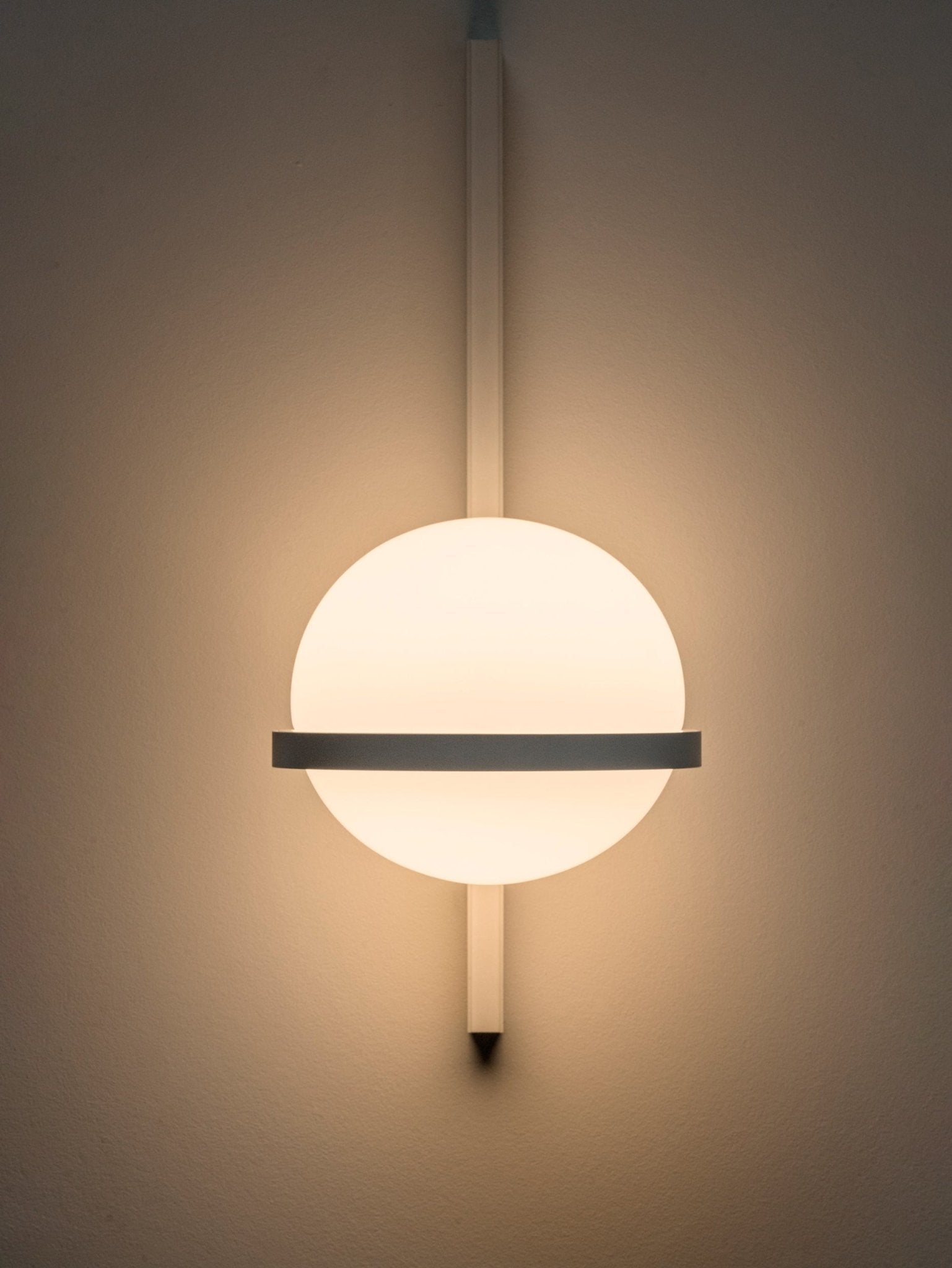 Solstice Wall Light - Lamp Outdoor