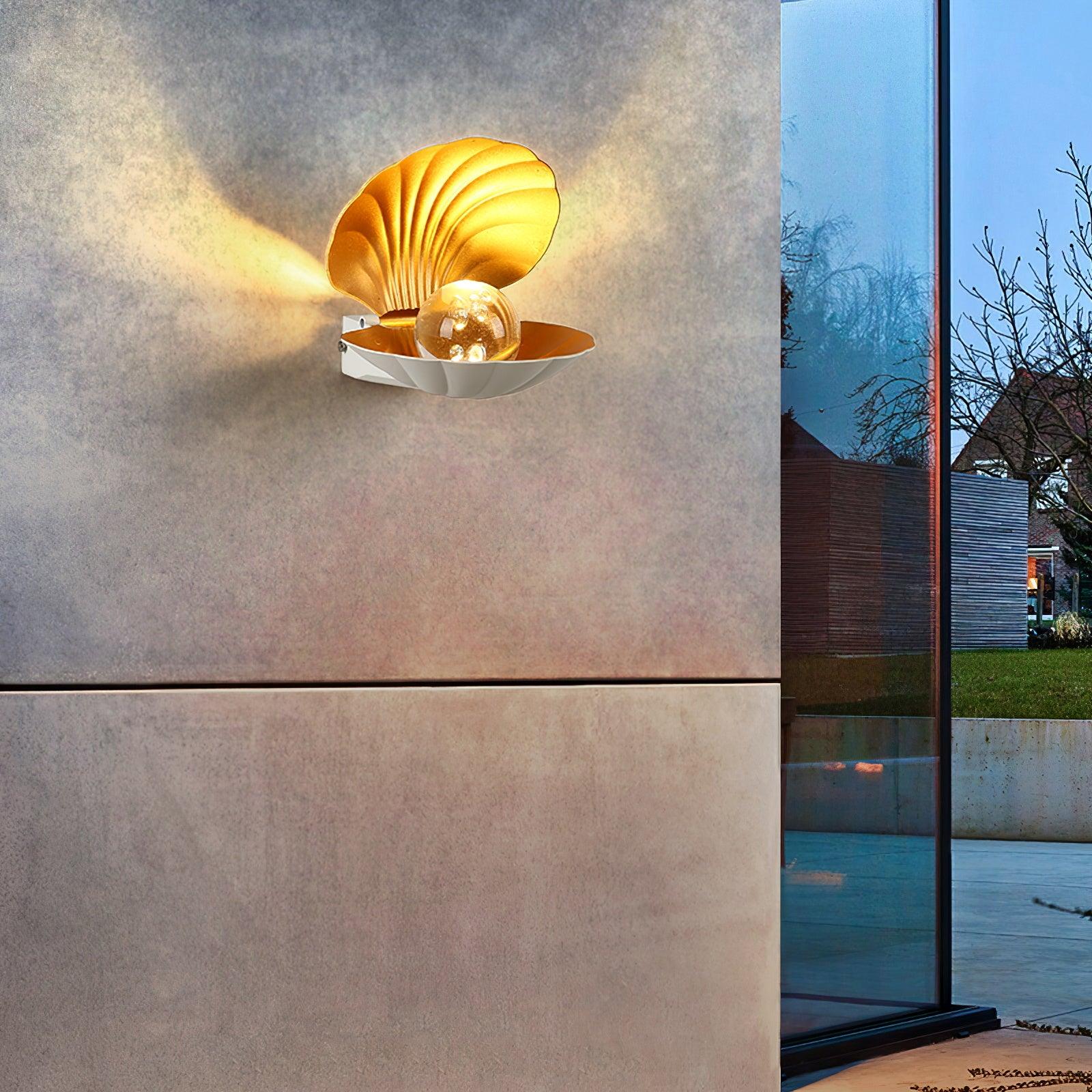 Pearl Clam Wall Light - Lamp Outdoor