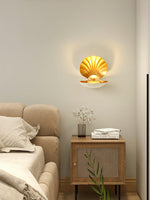 Pearl Clam Wall Light - Lamp Outdoor