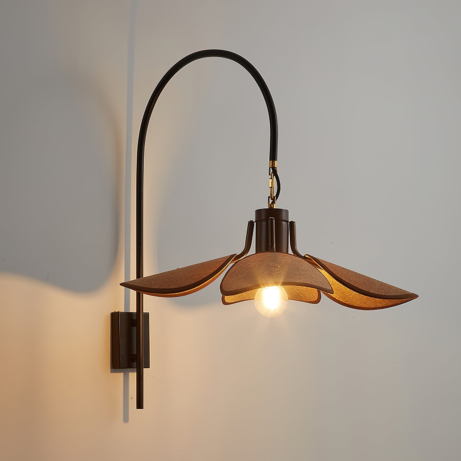 Petal Bloom Wall Lamp - Lamp Outdoor