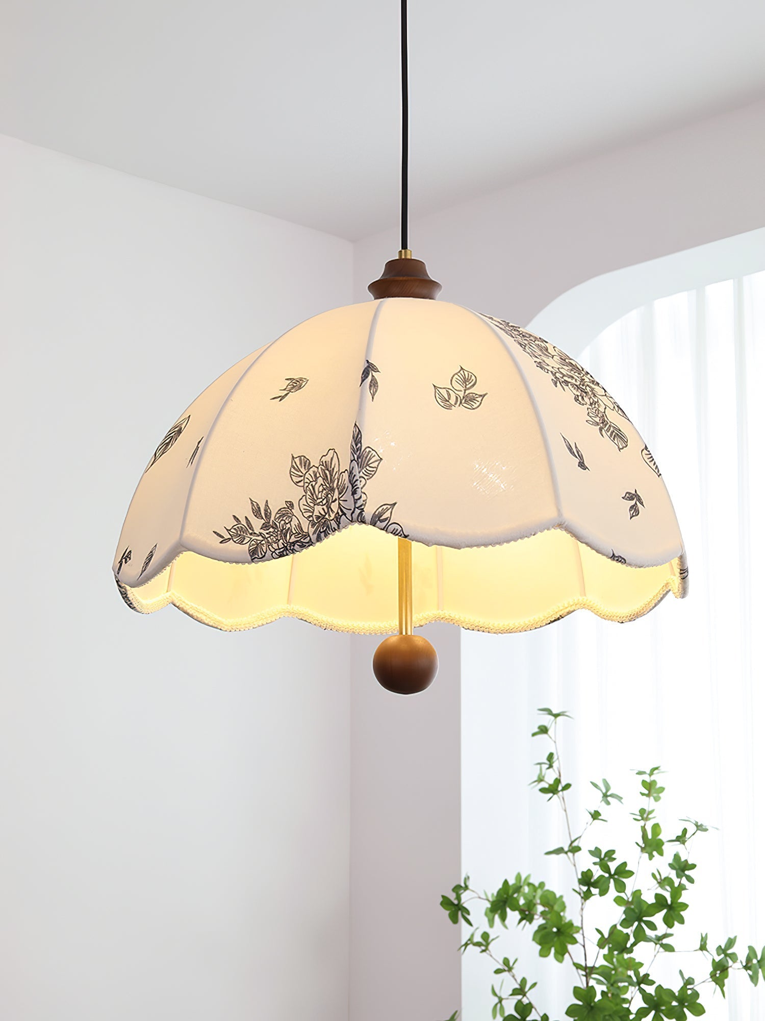 Petal Whisper Pendant Lamp - Lamp Outdoor