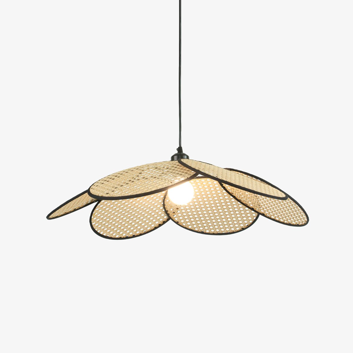 Petals Rattan Pendant Lamp - Lamp Outdoor