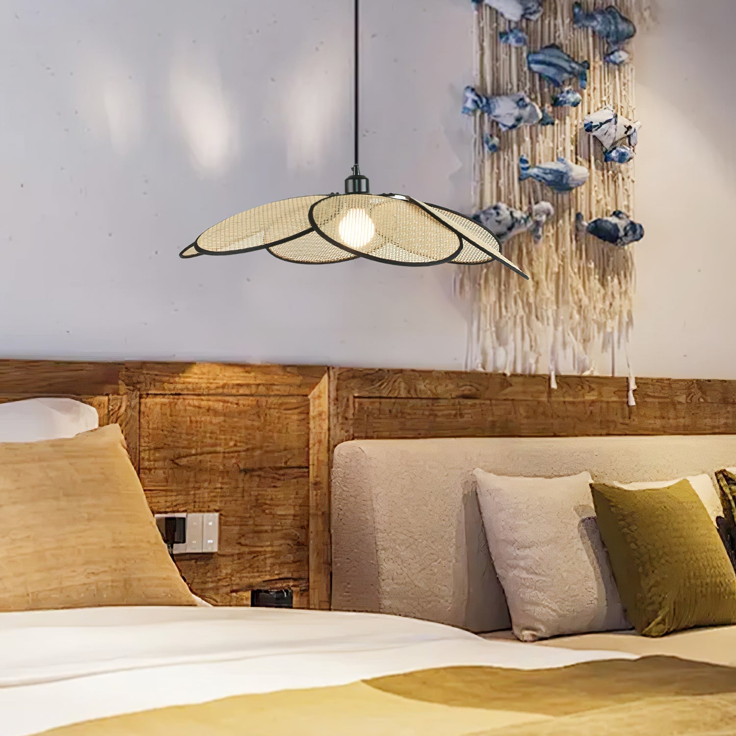 Petals Rattan Pendant Lamp - Lamp Outdoor