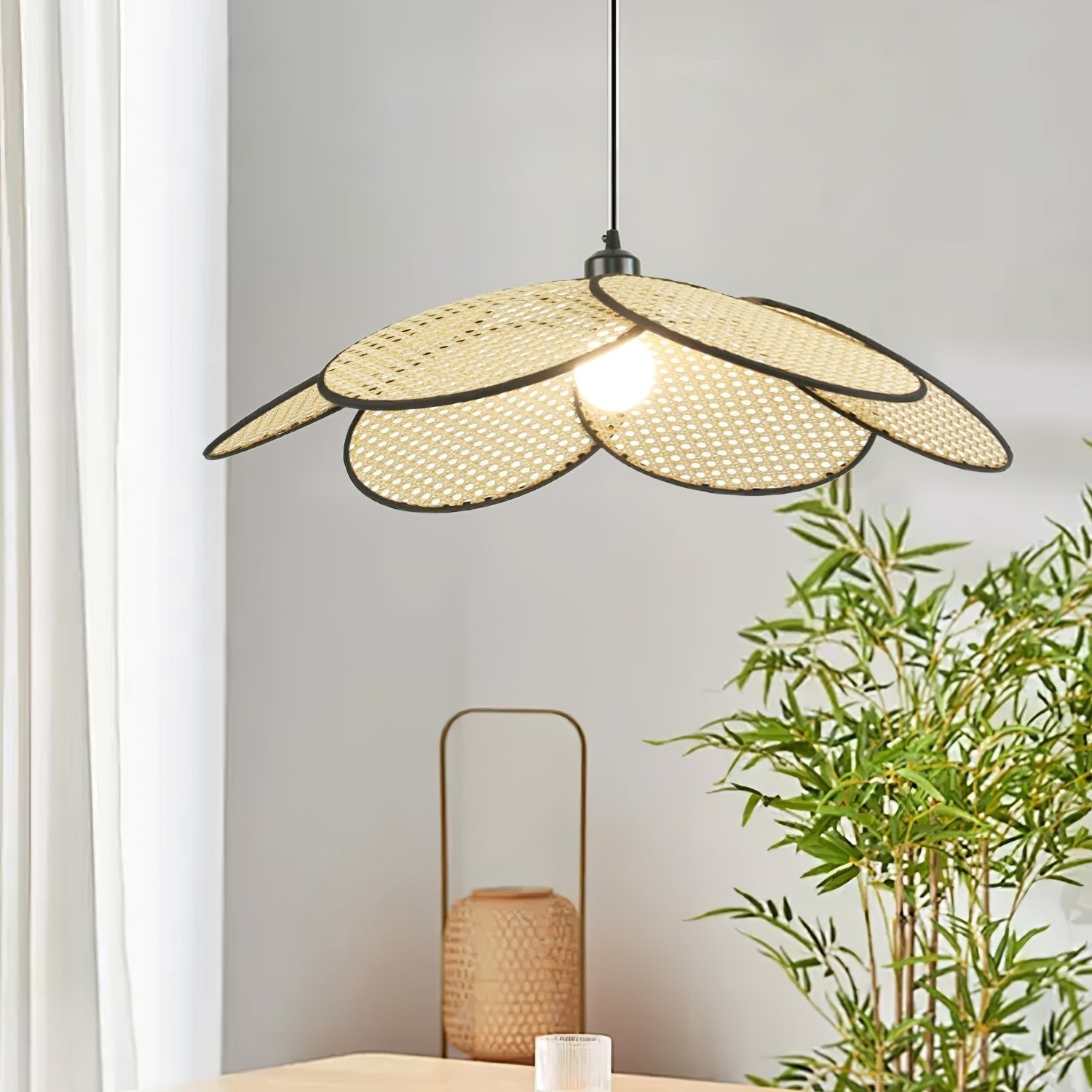 Petals Rattan Pendant Lamp - Lamp Outdoor