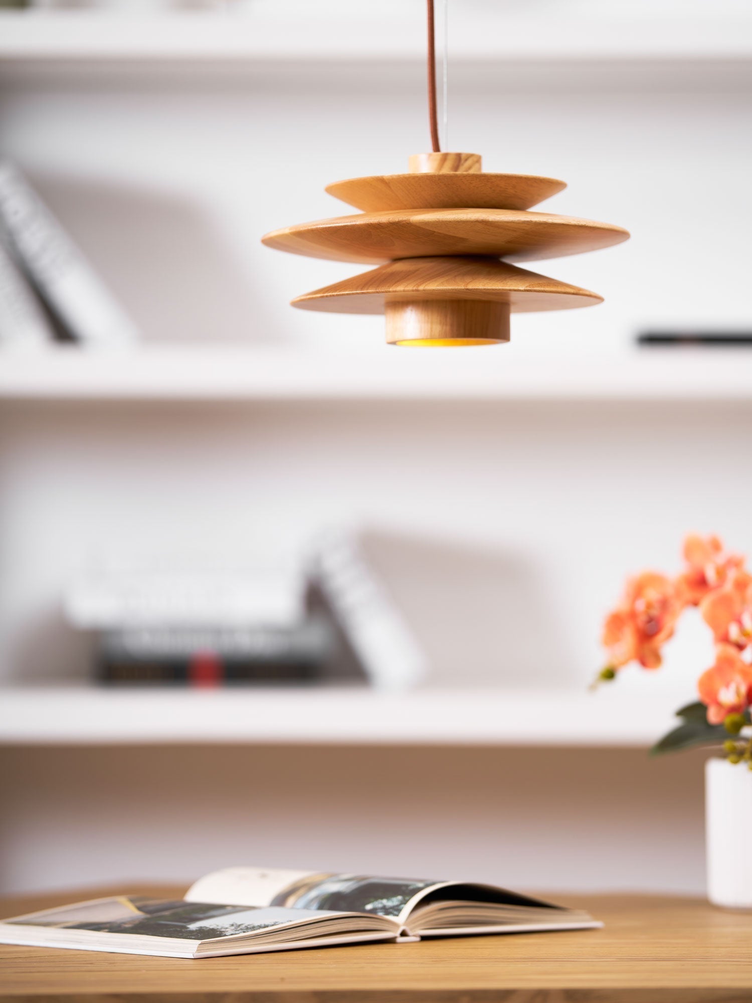 Cascade Wooden Disc Pendant Lamp - Lamp Outdoor
