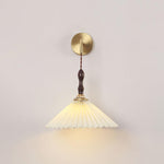Pleated Wooden Wall Lamp - Lamp Outdoor