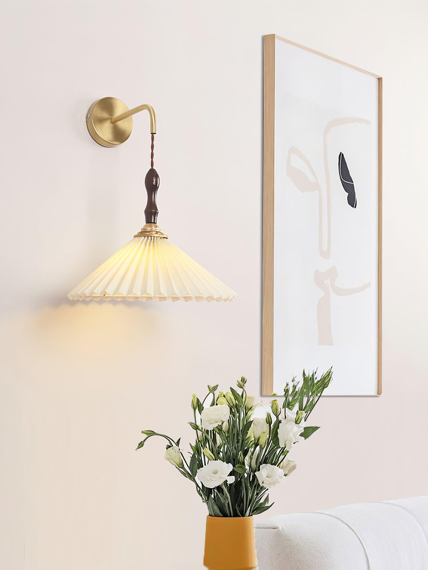 Pleated Wooden Wall Lamp - Lamp Outdoor