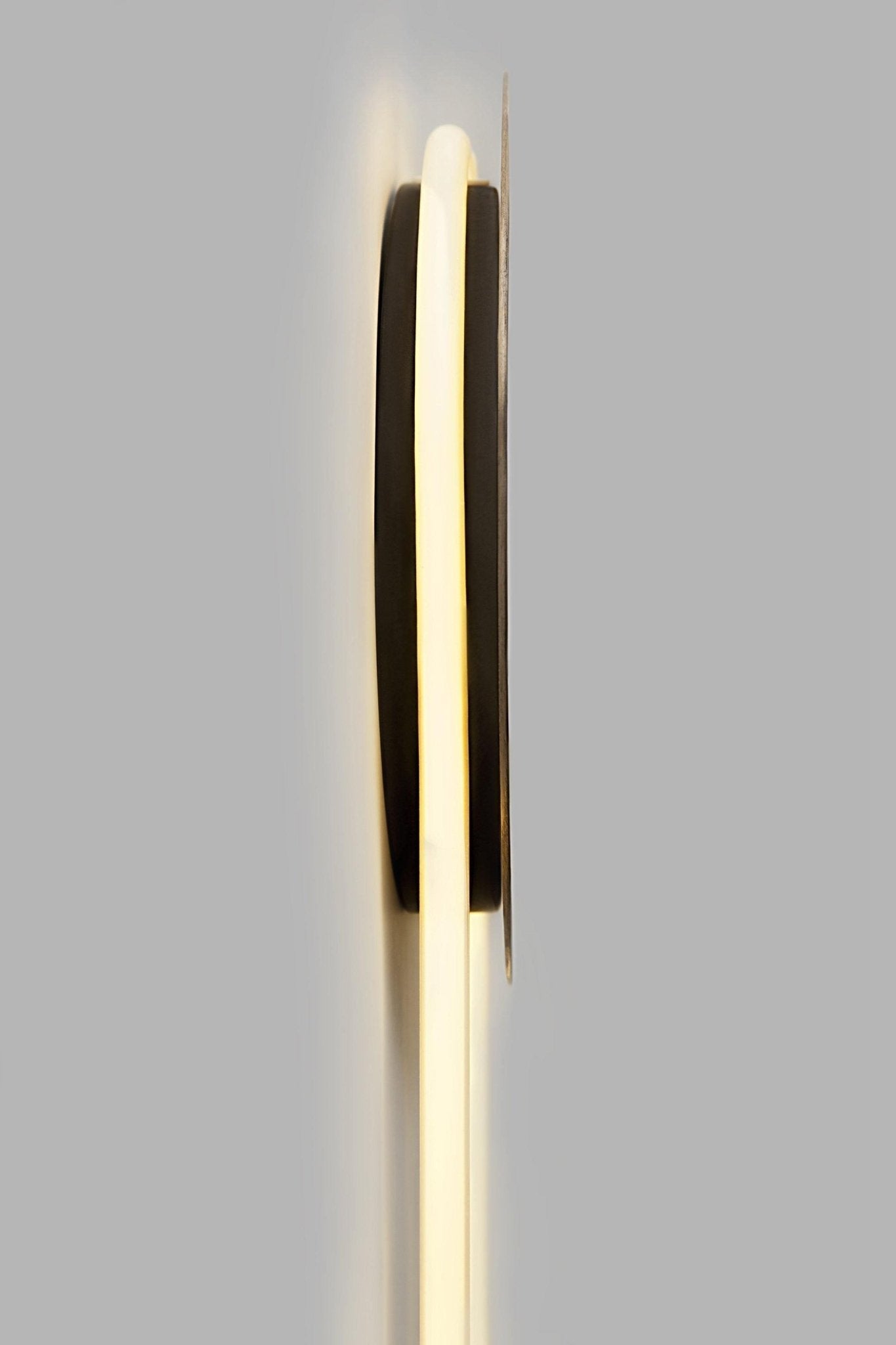 RA Wall Lamp - Lamp Outdoor