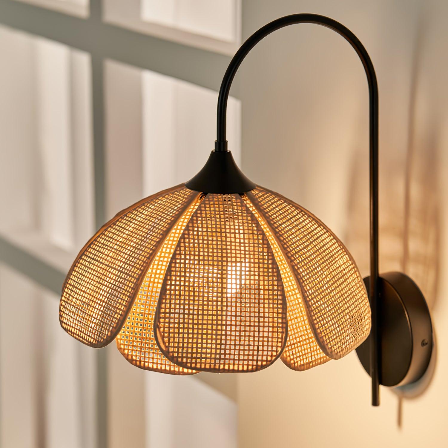 Rattan Petal Wall Lamp - Lamp Outdoor