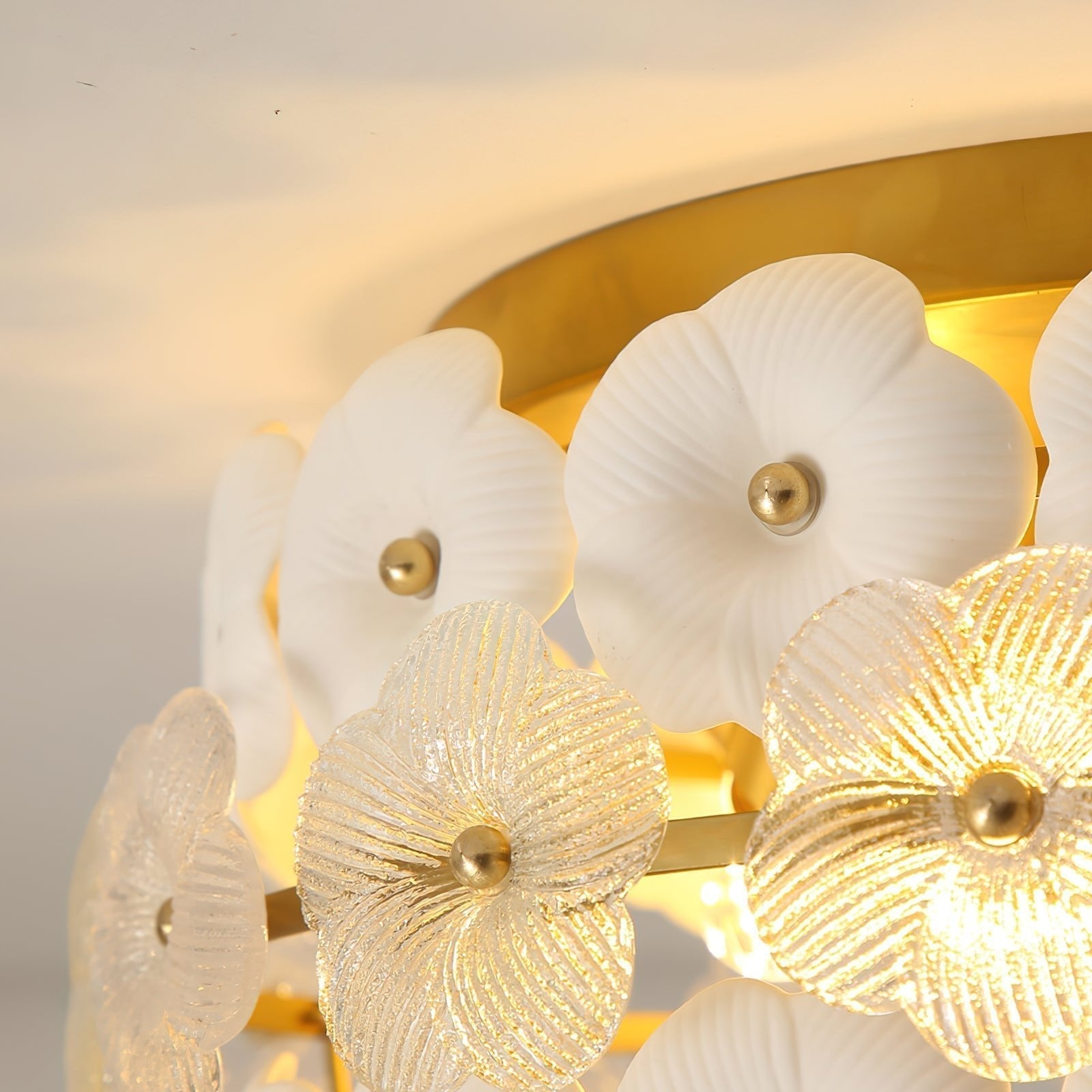 Regina Flowers Ceiling Lamp - Lamp Outdoor