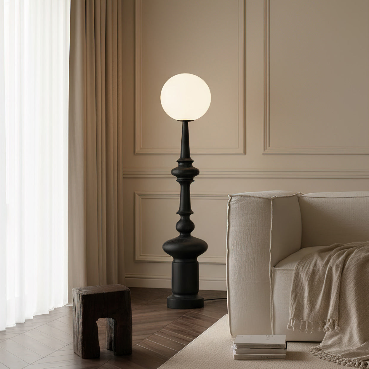 Roman Modern Floor Lamp