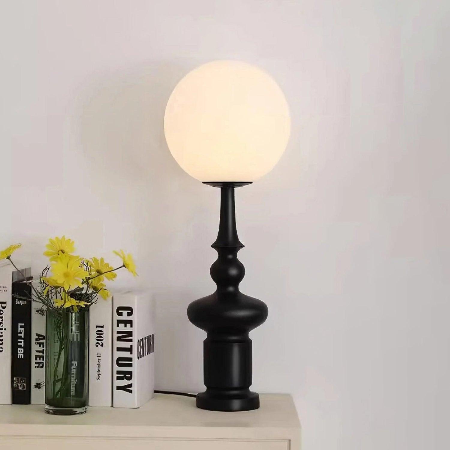 Roman Modern Table Lamp