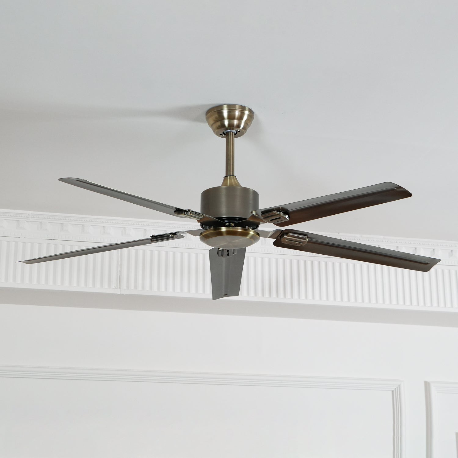 Rozzen Ceiling Fan 52″ - Lamp Outdoor