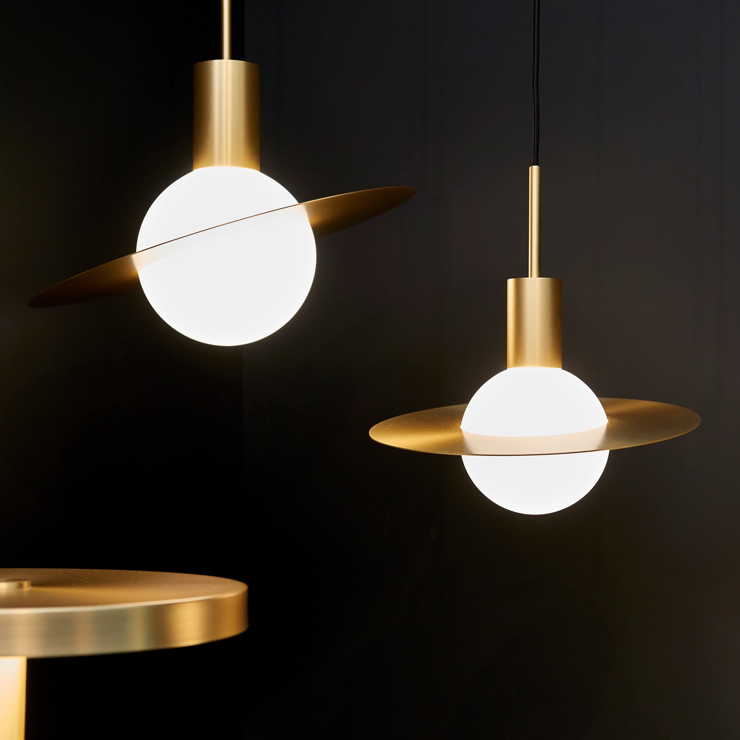 Doug Minimalist Metal Pendant Light - Lamp Outdoor