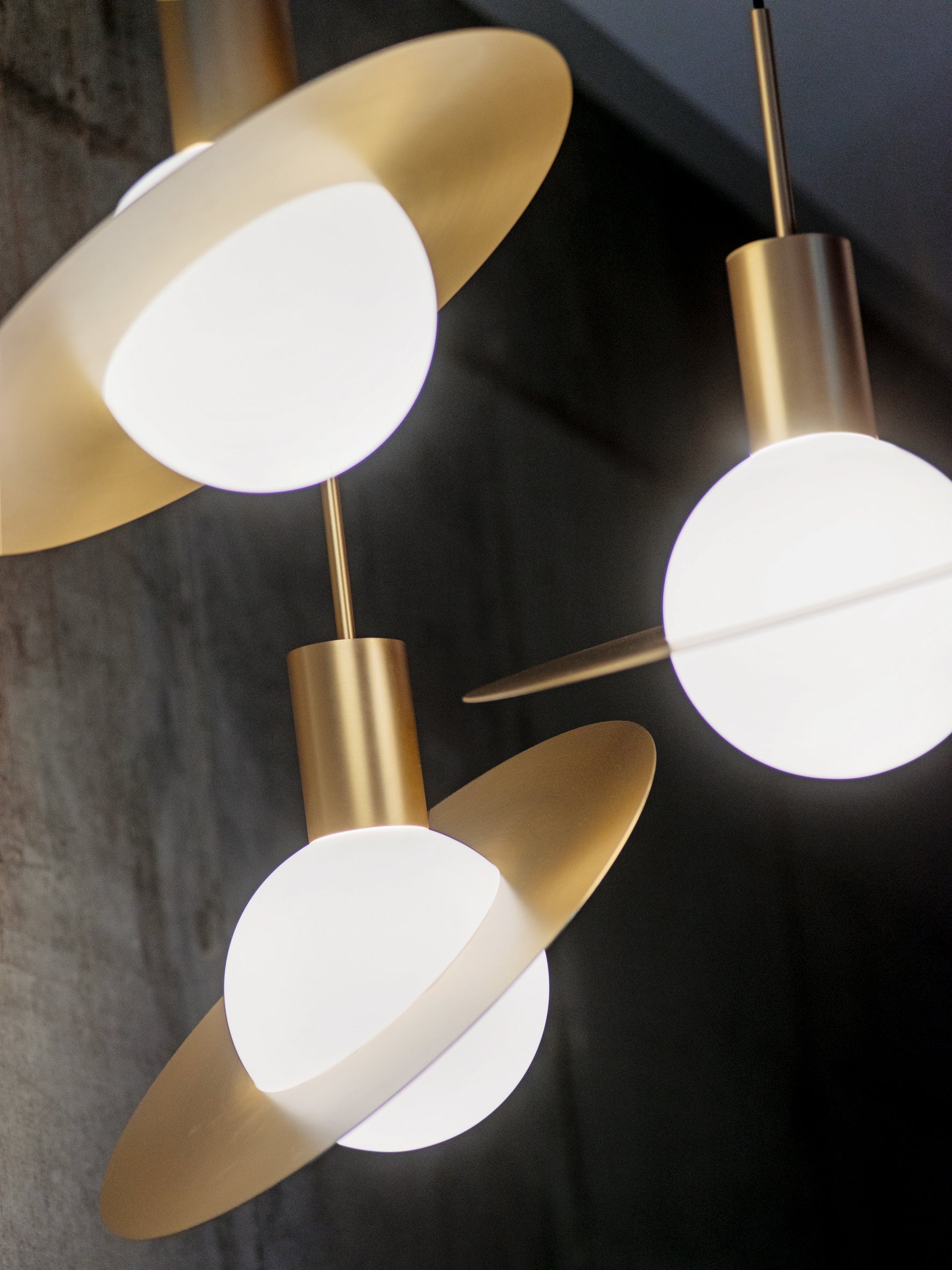 Doug Minimalist Metal Pendant Light - Lamp Outdoor