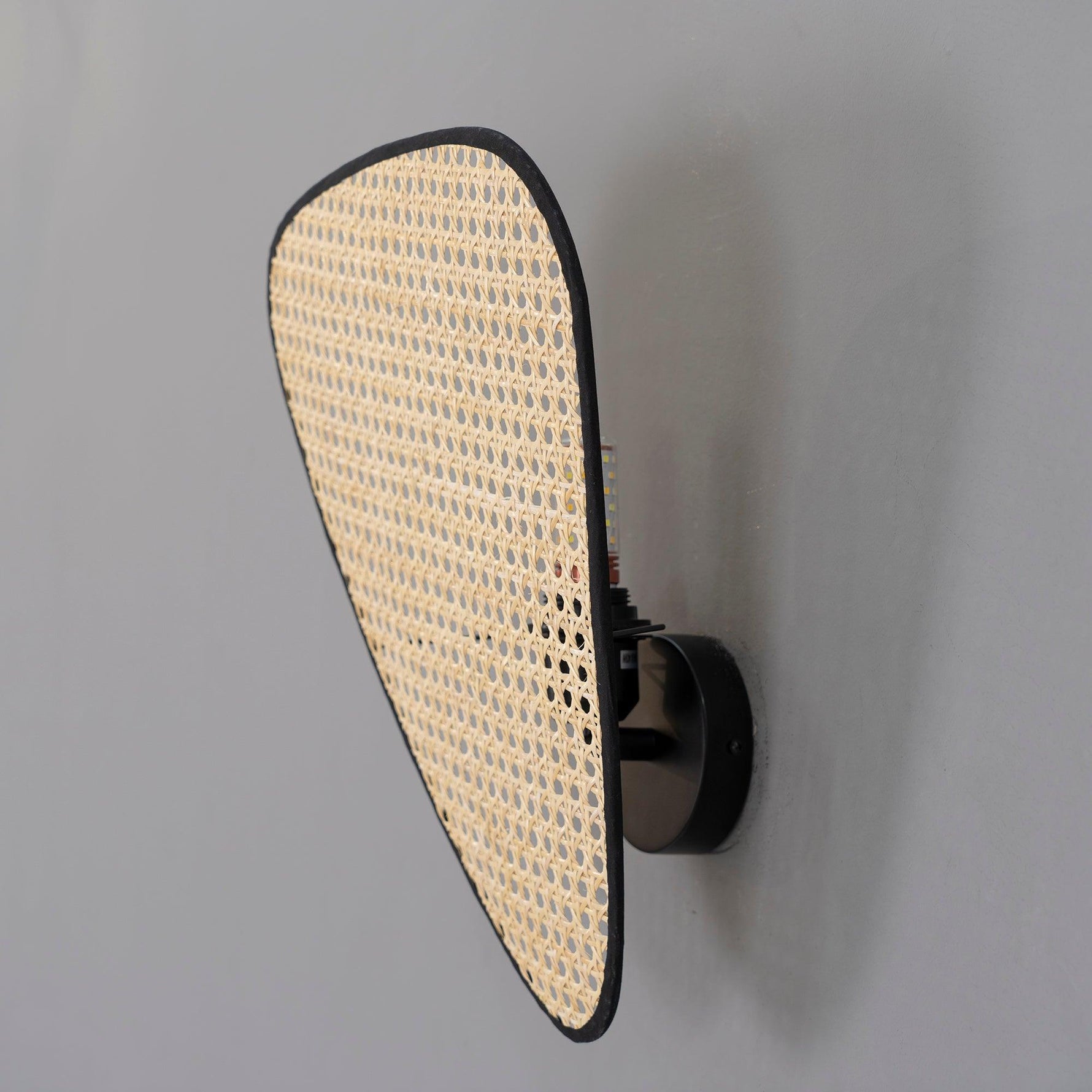 Screen Cannage Sconce - Lamp Outdoor