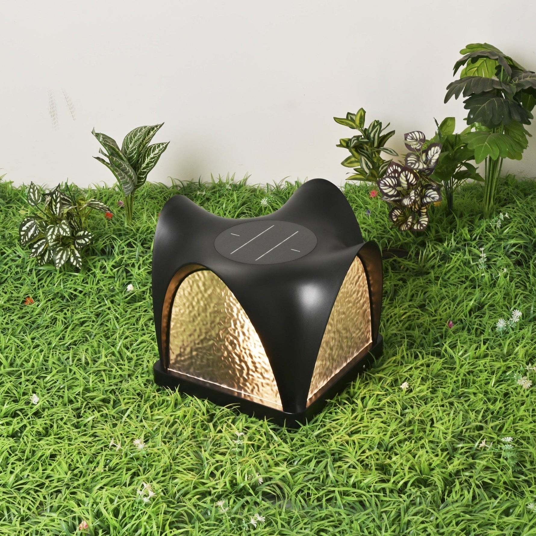 Sculptform Solar Outdoor Light - Lamp Outdoor