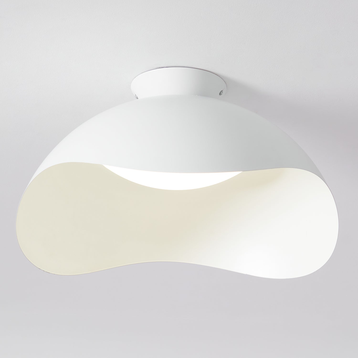 Serene Wave Ceiling Light - Lamp Outdoor
