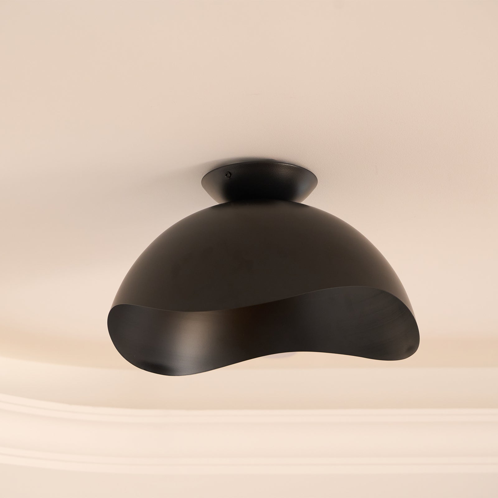 Serene Wave Ceiling Light - Lamp Outdoor
