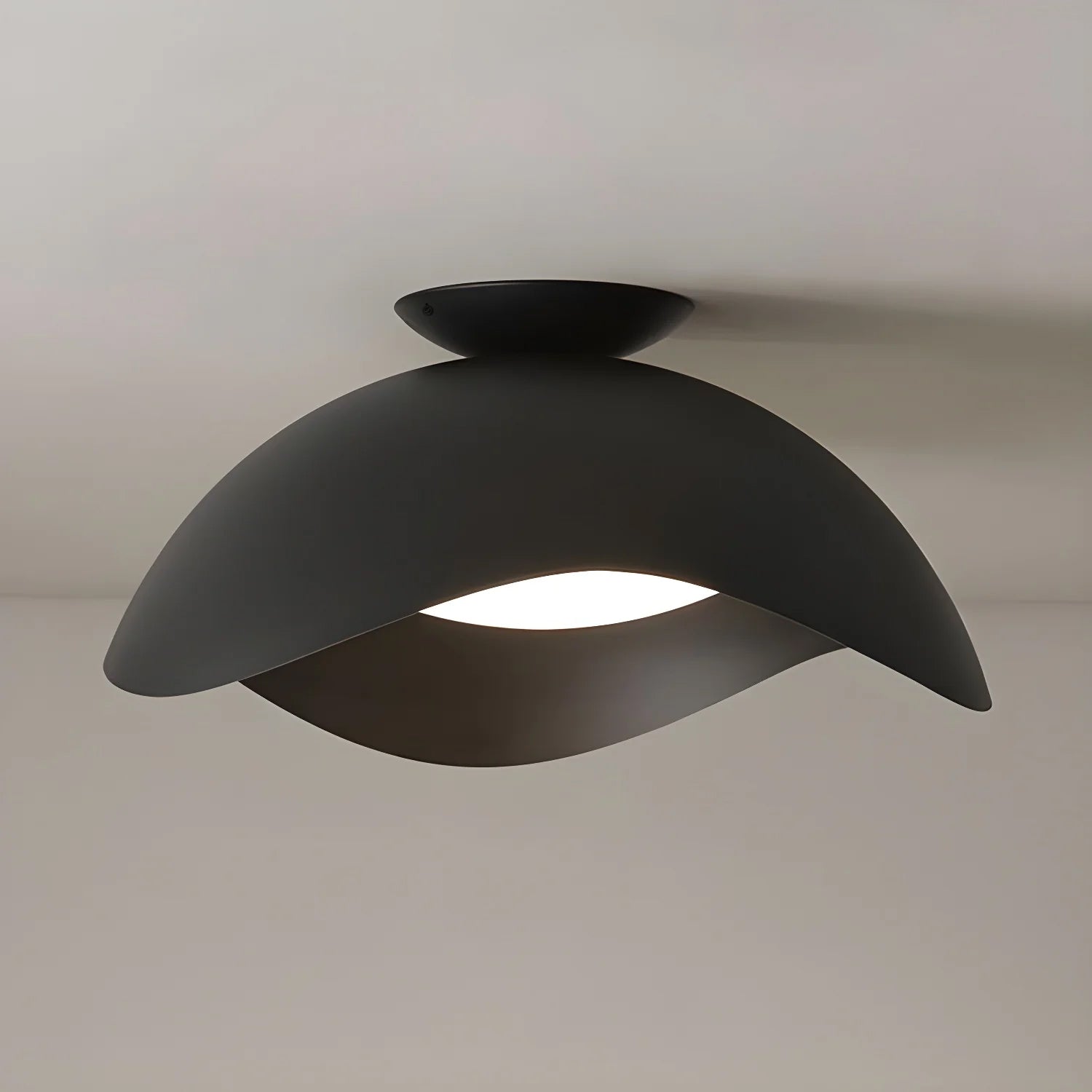 Serene Wave Ceiling Light - Lamp Outdoor