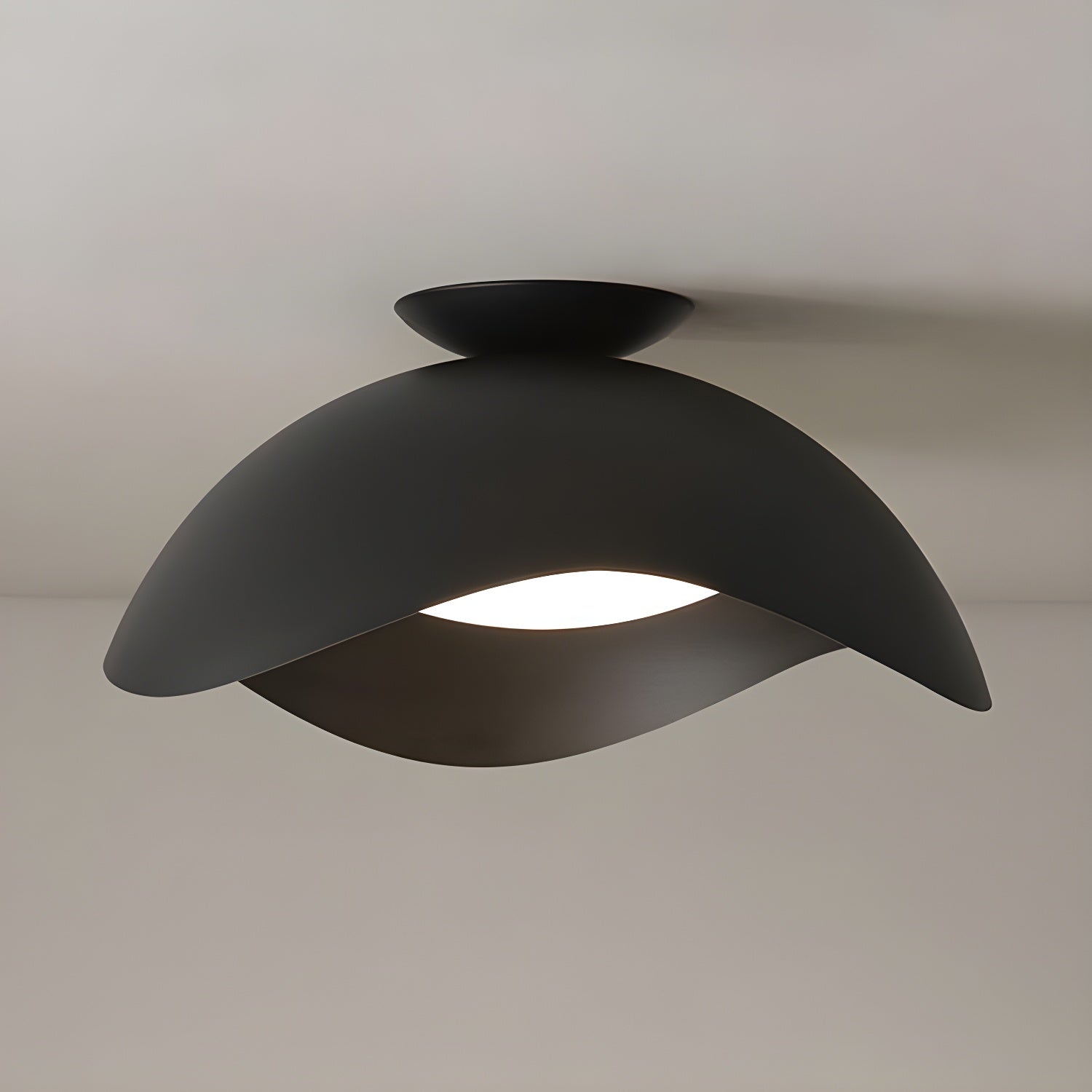 Serene Wave Ceiling Light - Lamp Outdoor