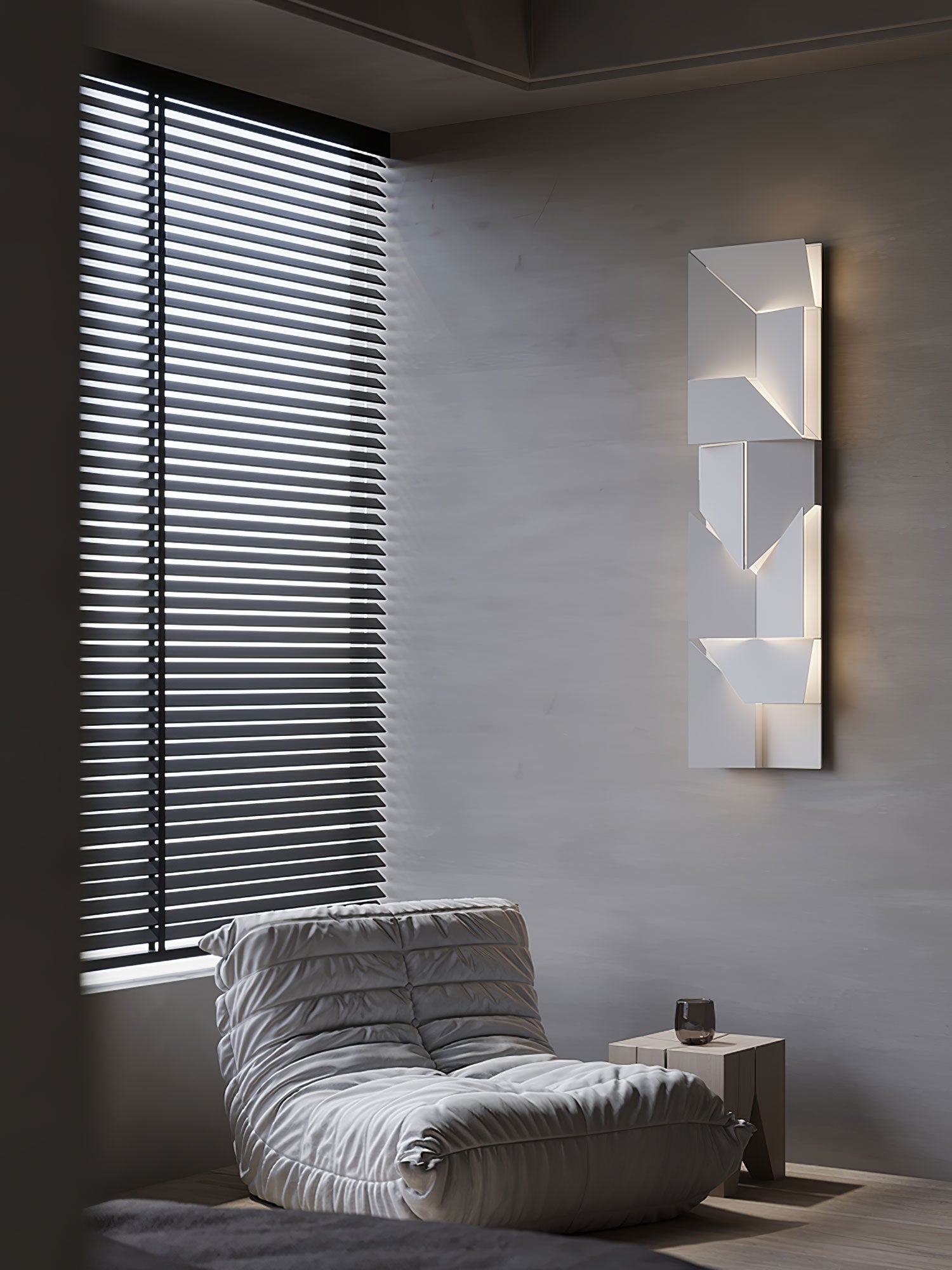 Shadows Grand Sconce - Lamp Outdoor
