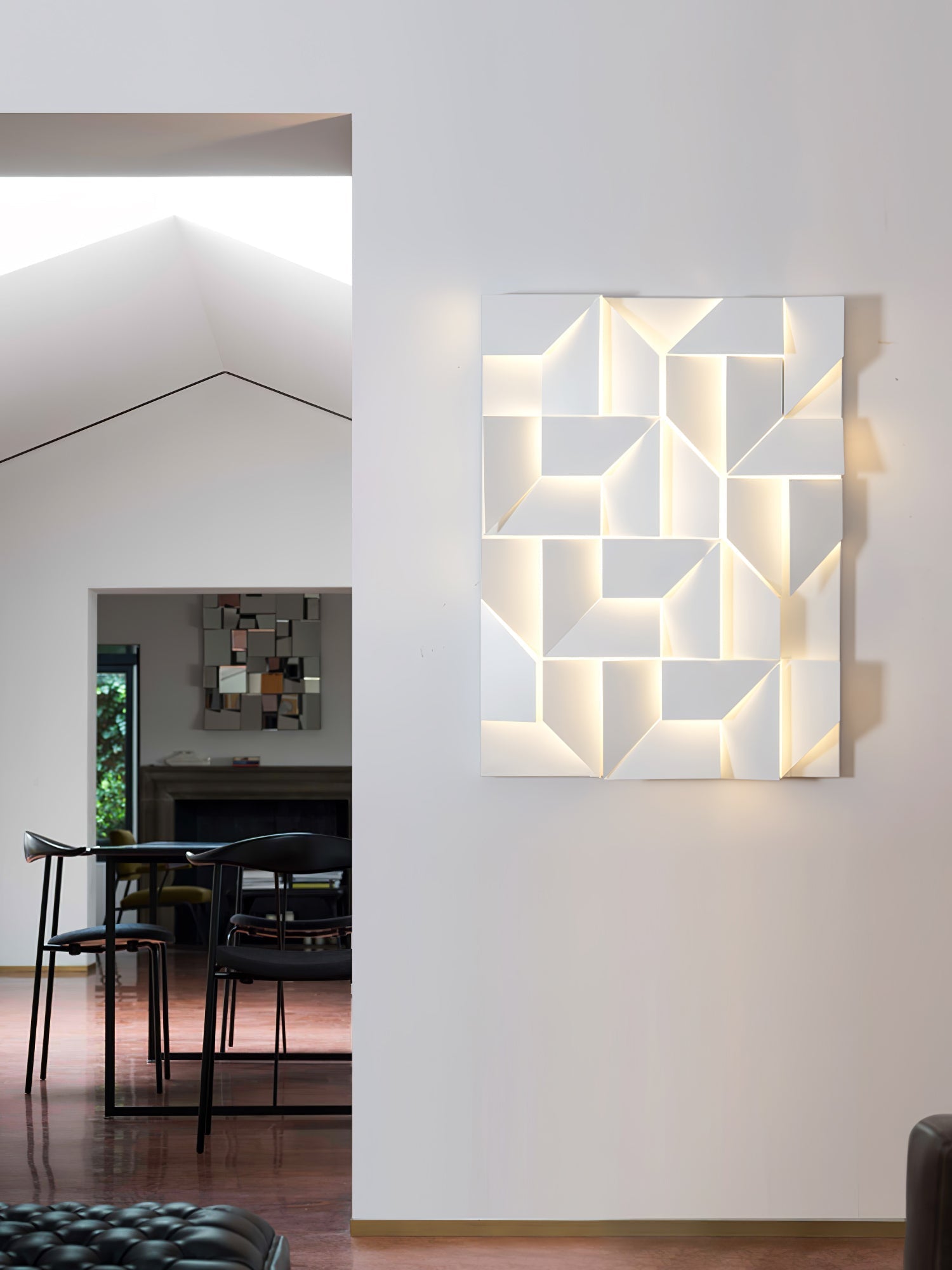 Shadows Grand Sconce - Lamp Outdoor