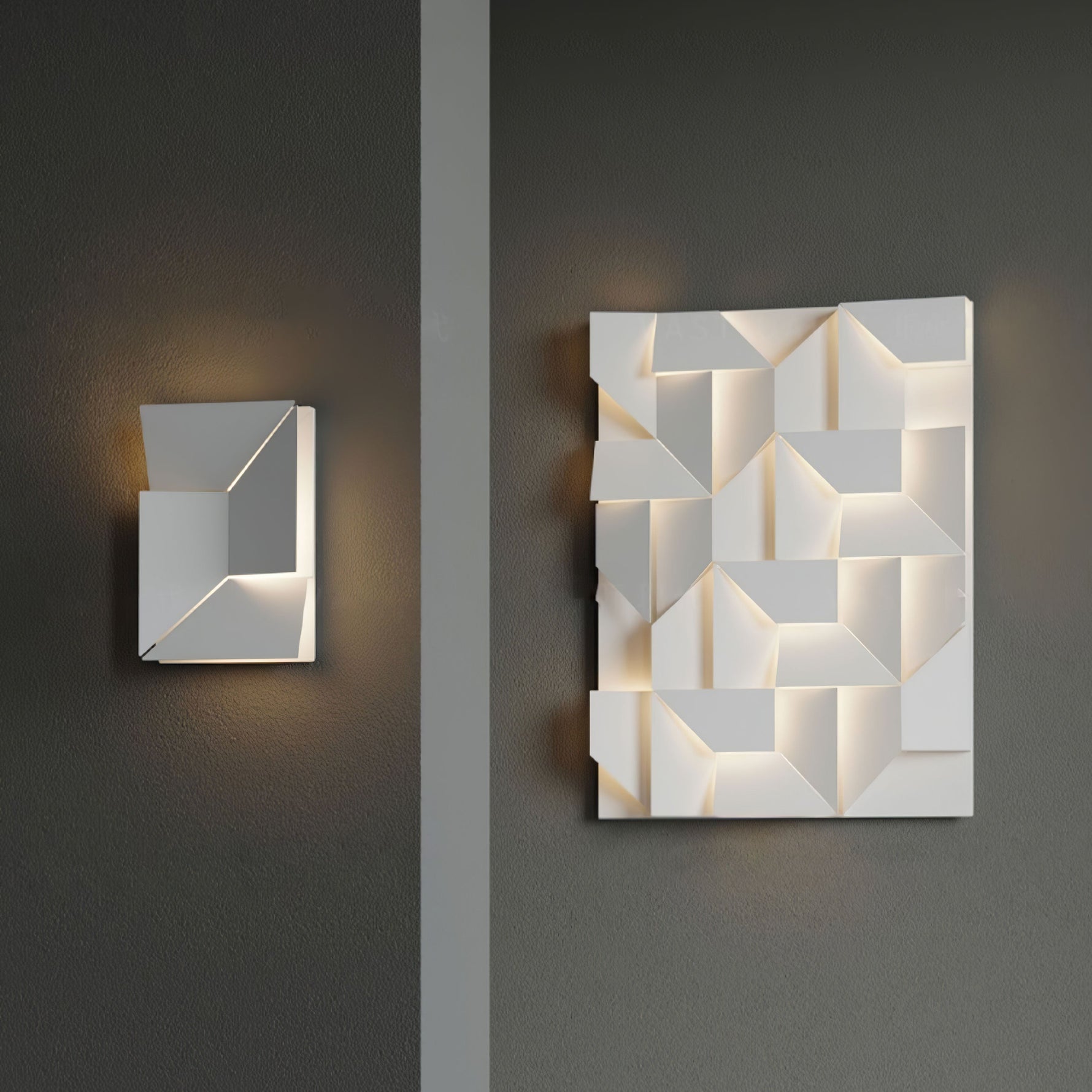 Shadows Grand Sconce - Lamp Outdoor