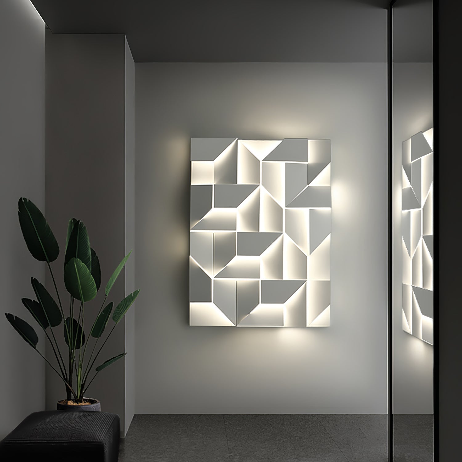 Shadows Grand Sconce - Lamp Outdoor