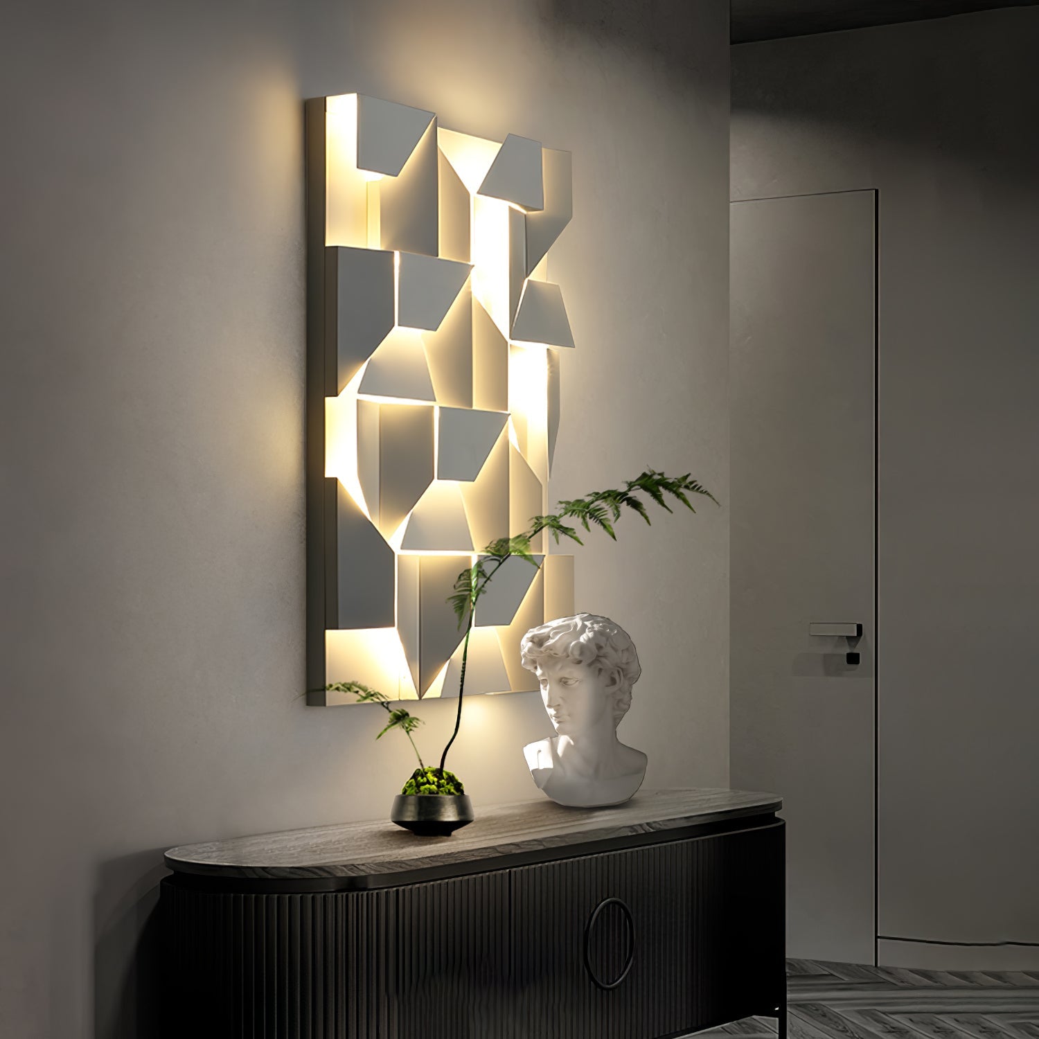 Shadows Grand Sconce - Lamp Outdoor