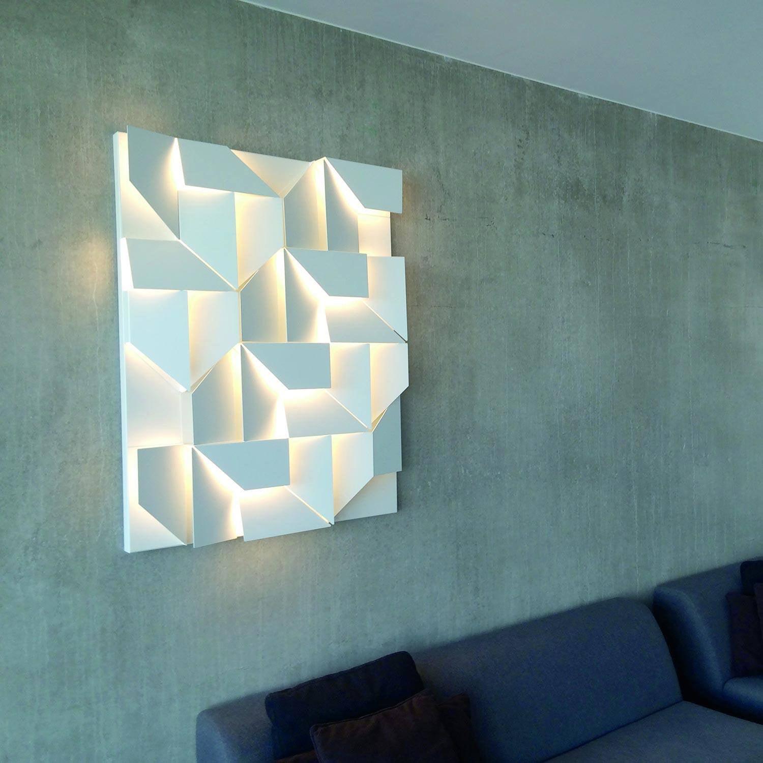 Shadows Grand Sconce - Lamp Outdoor