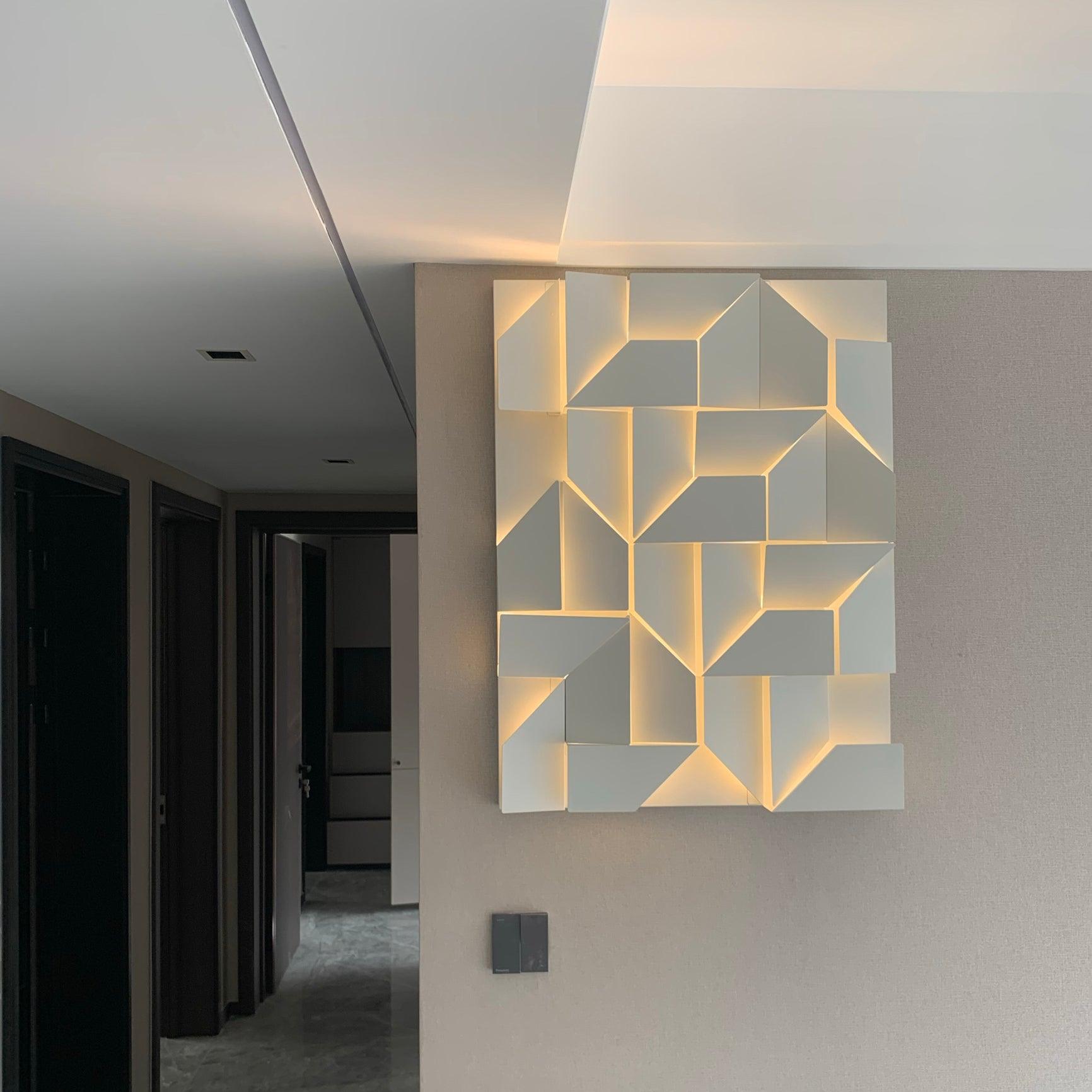 Shadows Grand Sconce - Lamp Outdoor