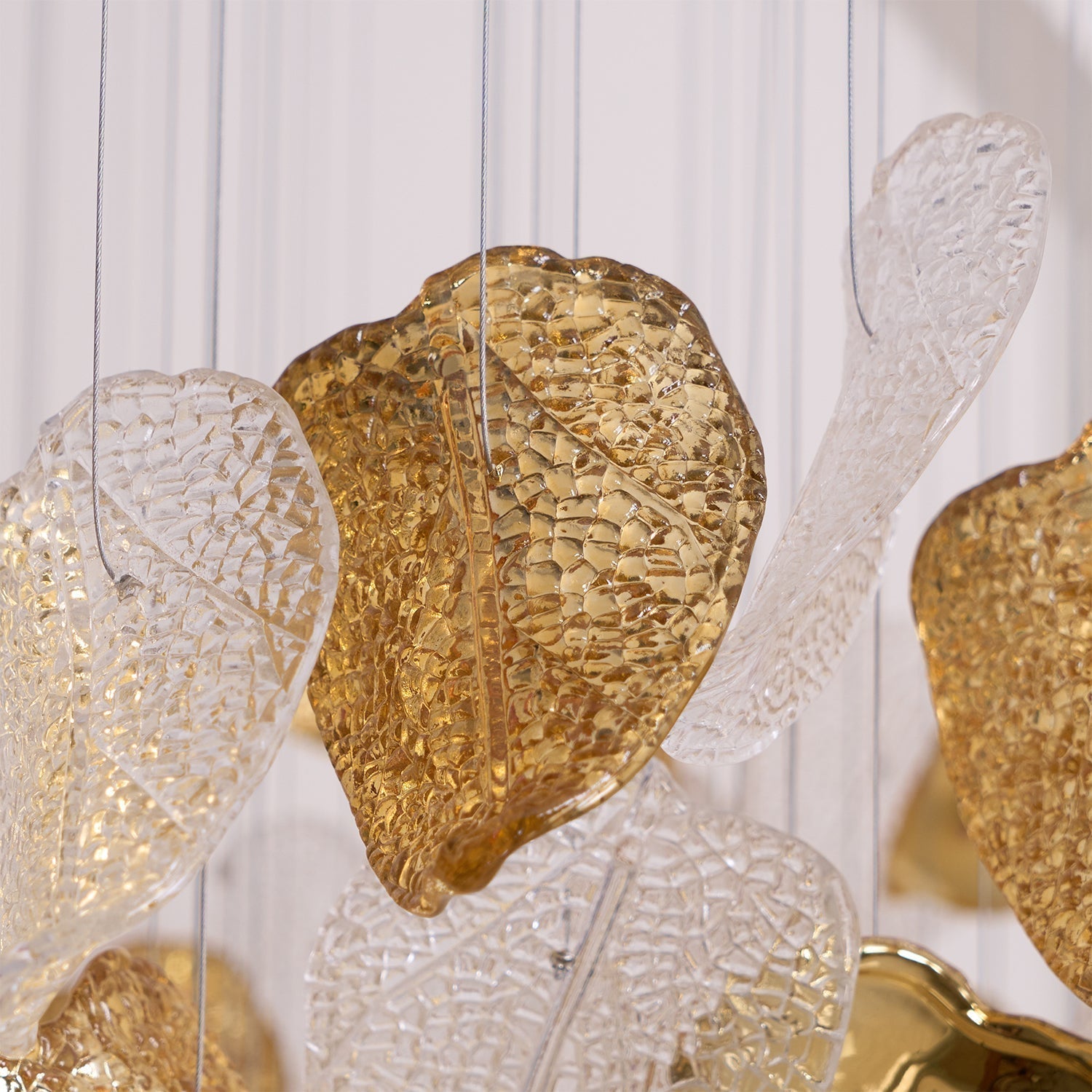 Cesilila Iridescent Metal Leaf Pendant Light - Lamp Outdoor