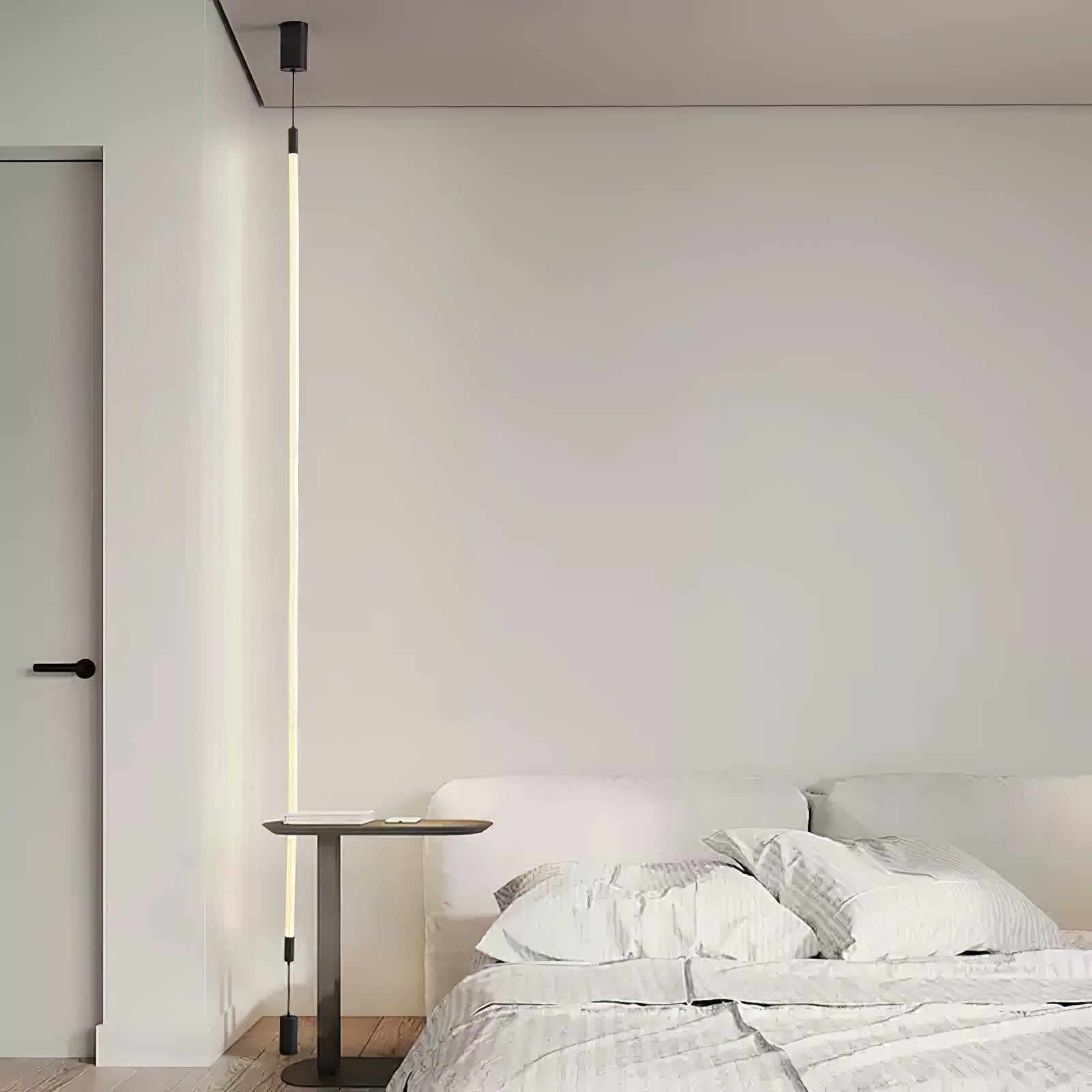 Silas Vertical Pendant Light - Lamp Outdoor