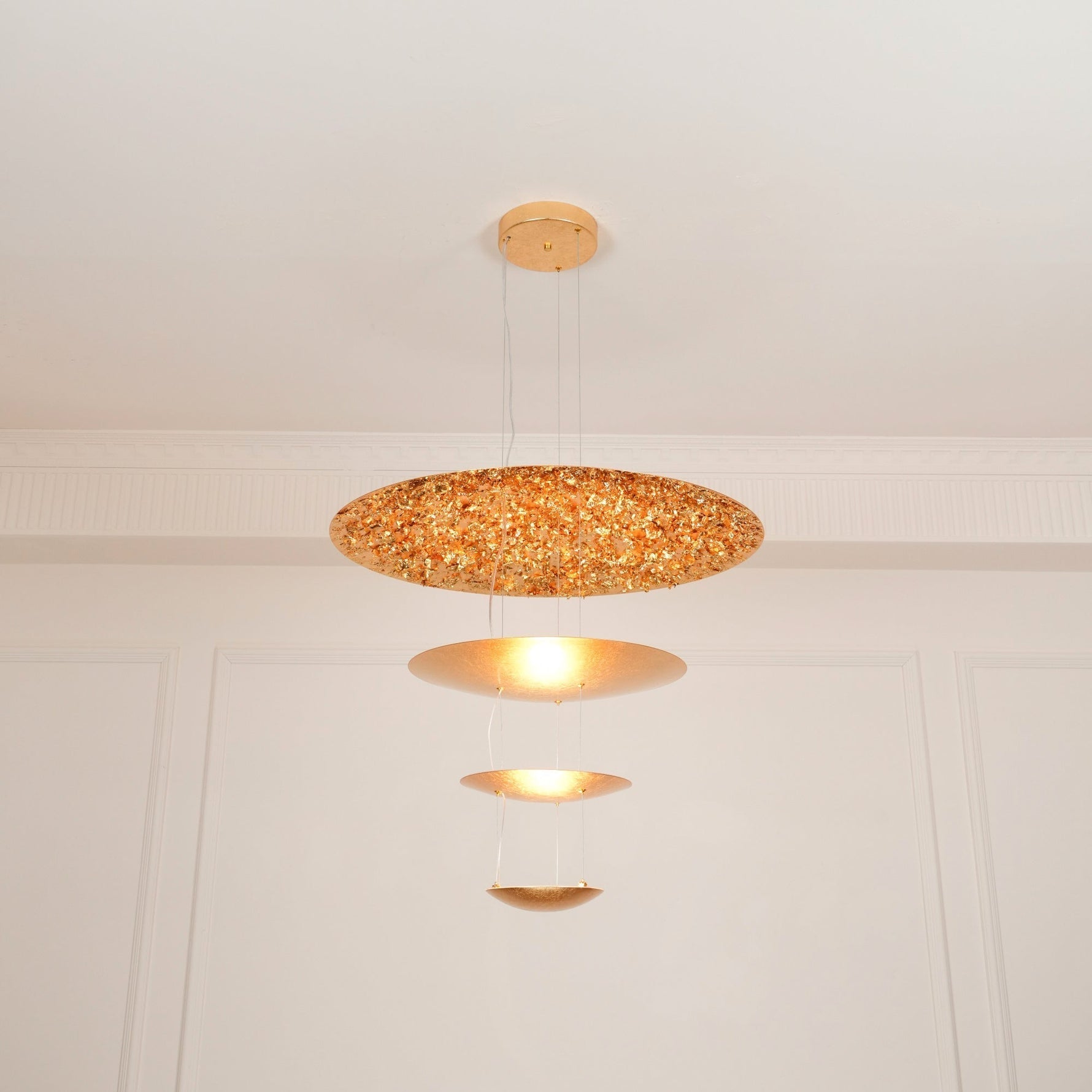 Zathaara Layered Gold Foil Pendant Light - Lamp Outdoor