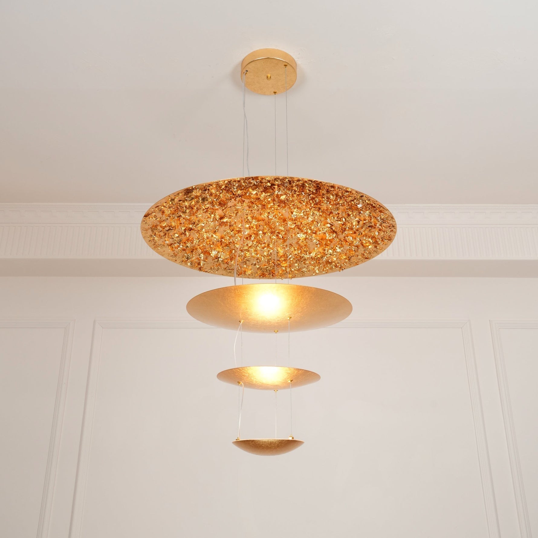 Zathaara Layered Gold Foil Pendant Light - Lamp Outdoor