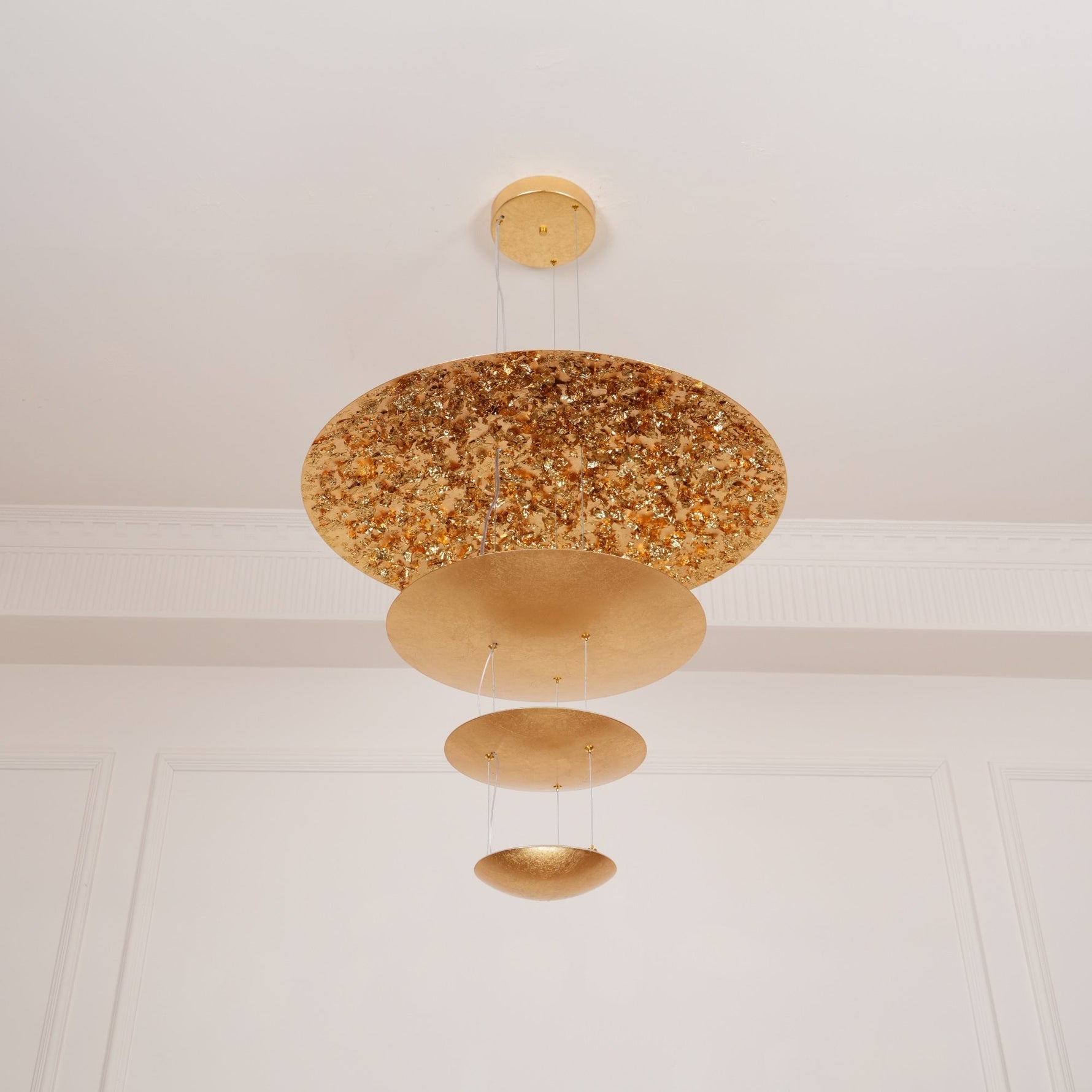 Zathaara Layered Gold Foil Pendant Light - Lamp Outdoor